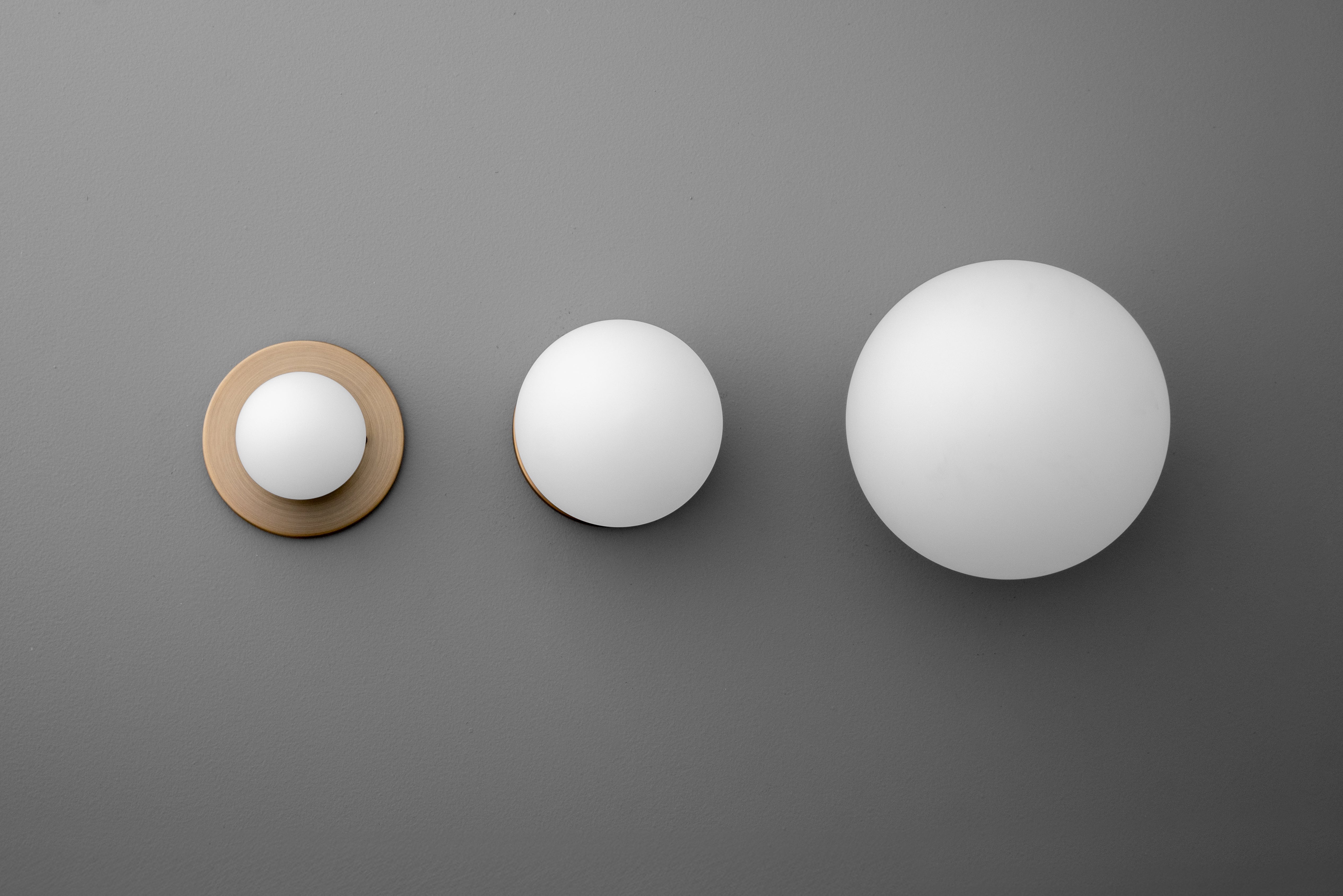 Pearl Wall Lamp Brass&Glass