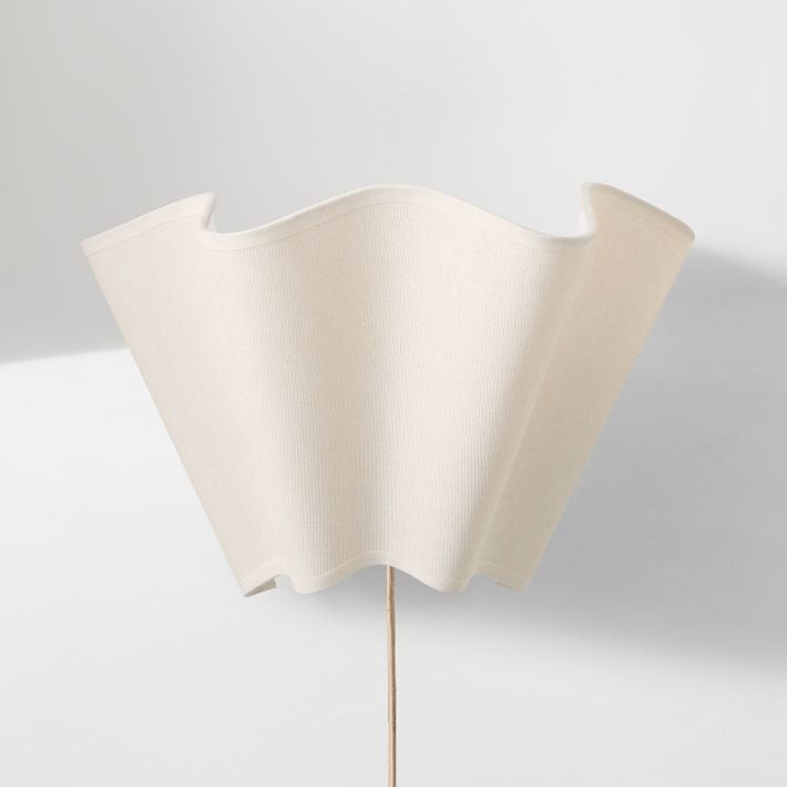 Curve Scalloped Linen Wall Lamp