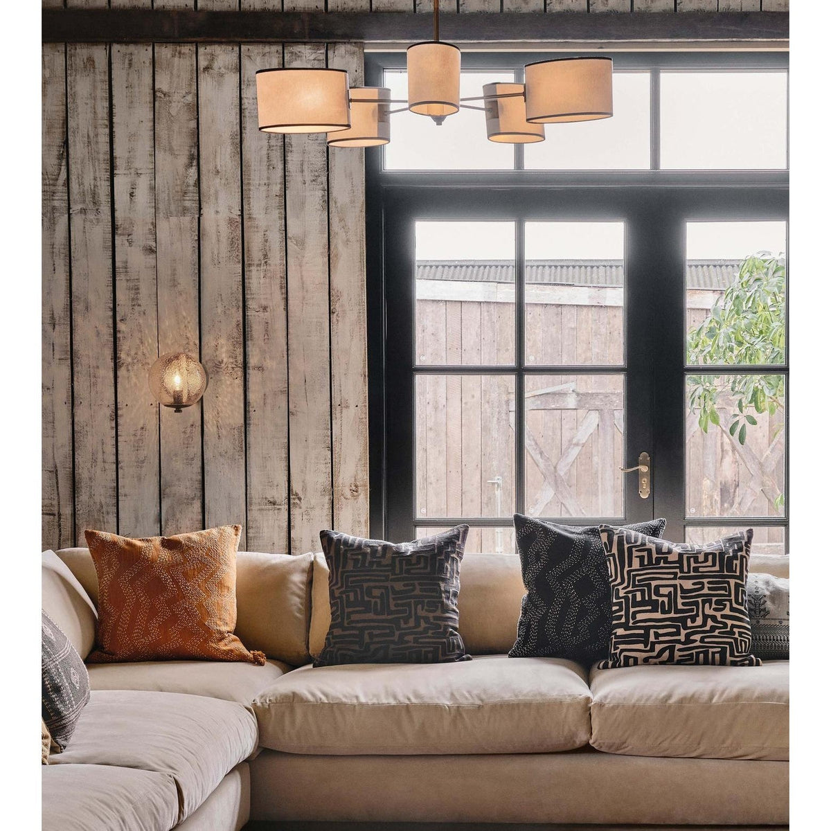 Alma Chandelier