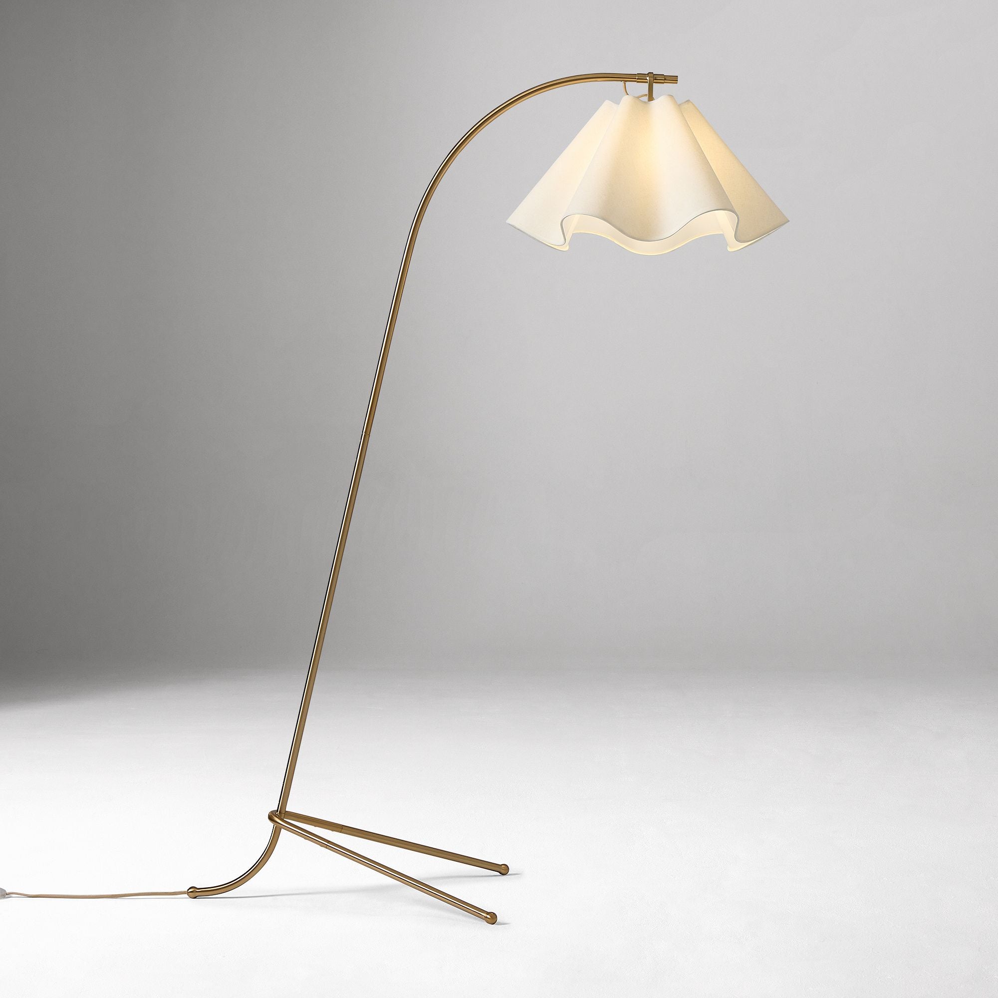 Curve Modern Fabric Floor Lamp