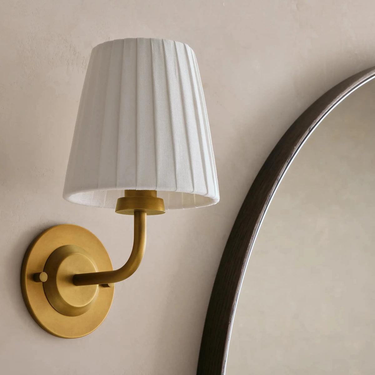 Skye Sconce