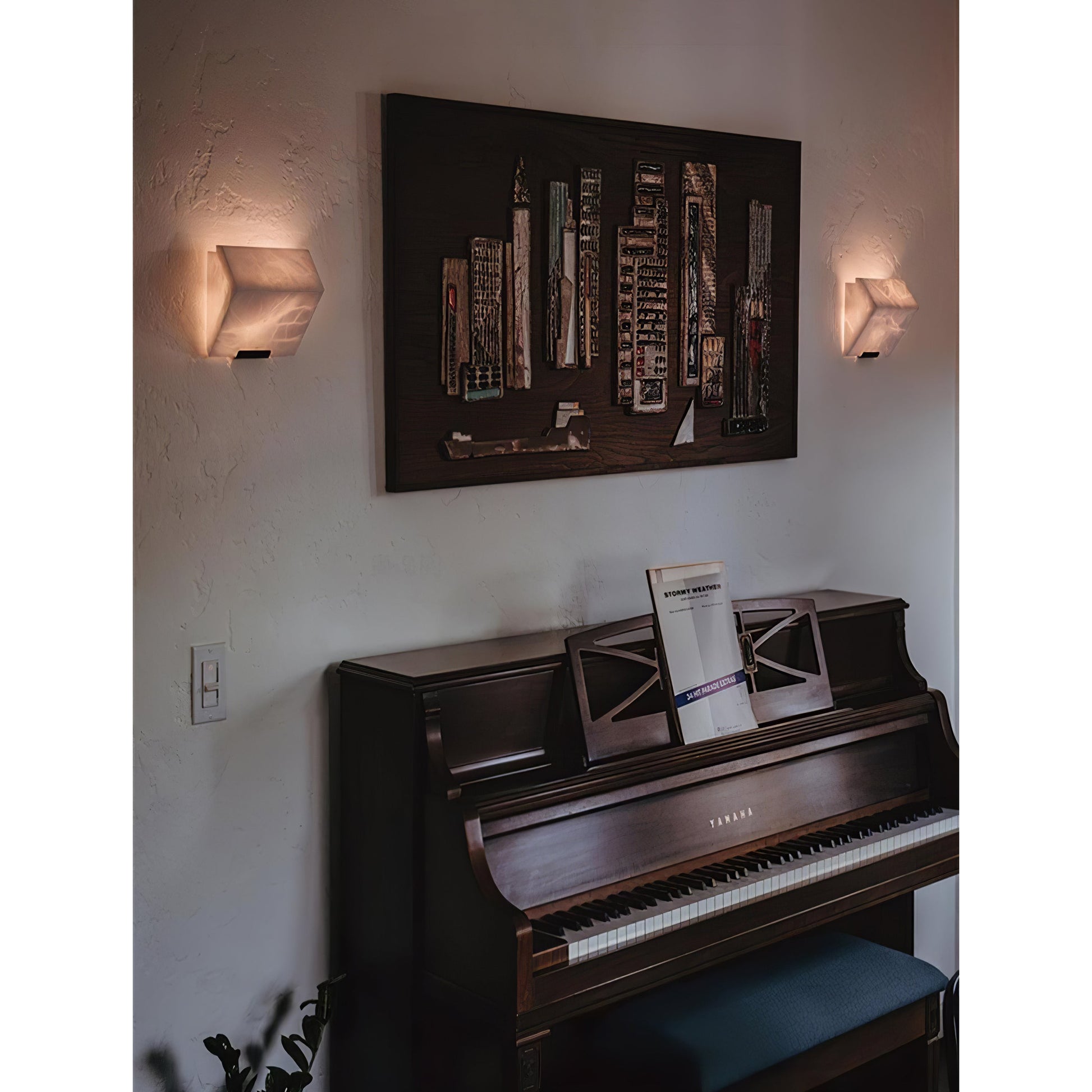 Qvistuvyn Staircase Metal Alabaster Wall Lamp - Lamp Copper
