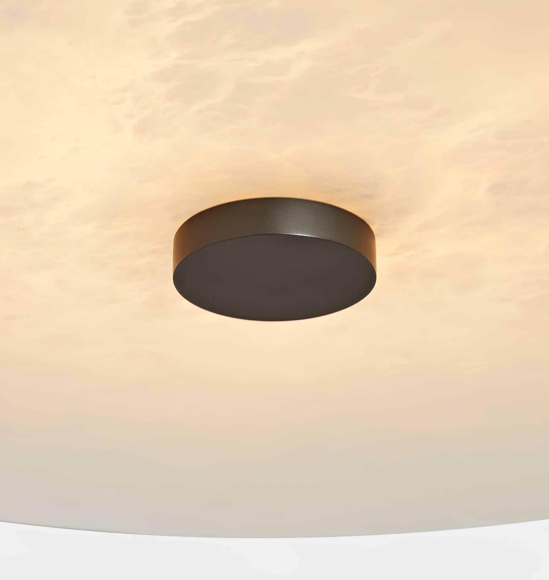 Jarnbruvyn Modern Brass Alabaster Metal Ceiling Lamp