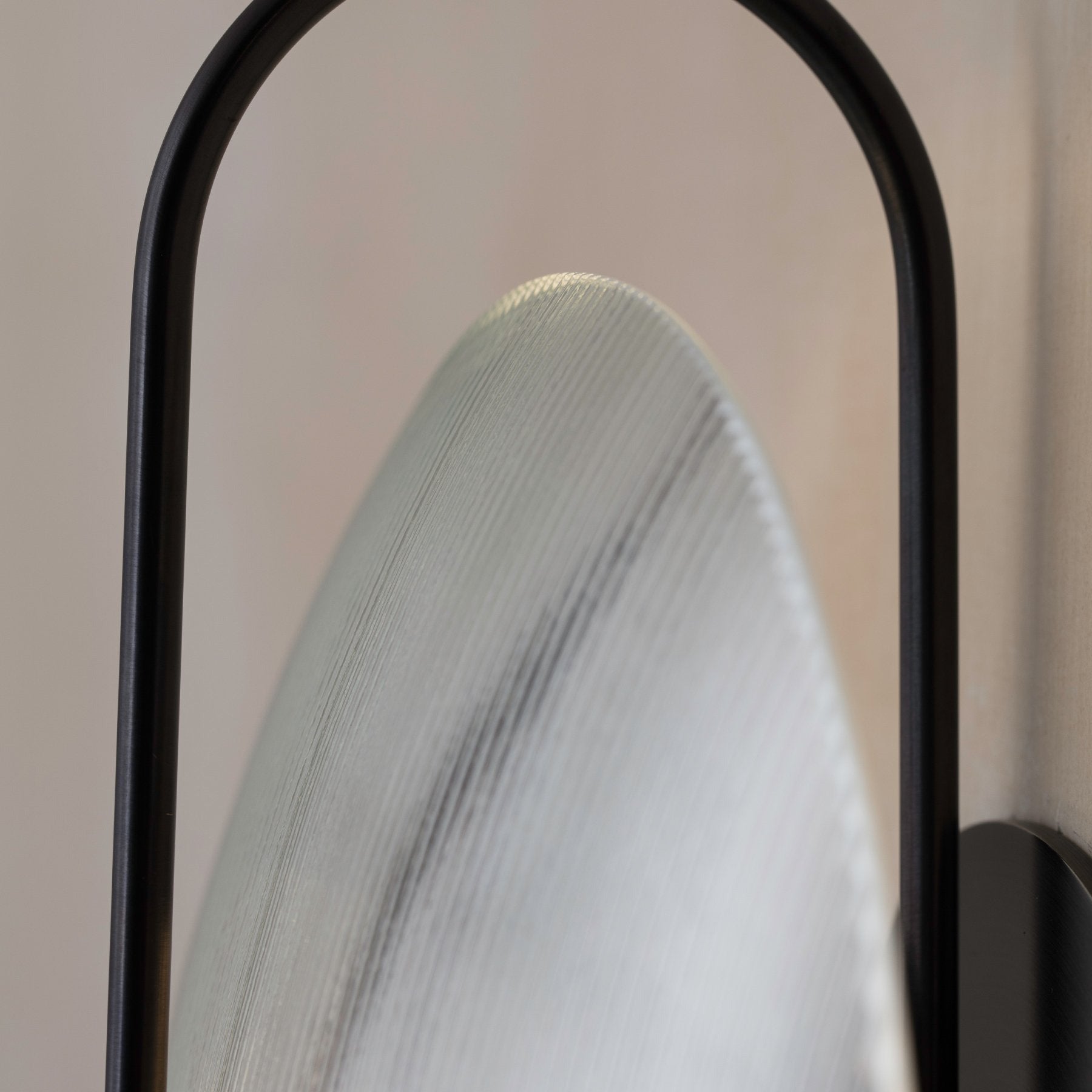 Norduvyn Modern Minimalist Art Metal Glass Wall Lamp