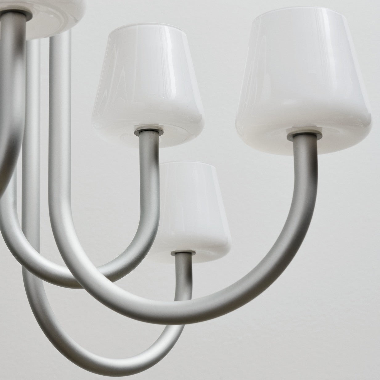 Ostruvyn Modern Premium Glass Chandelier