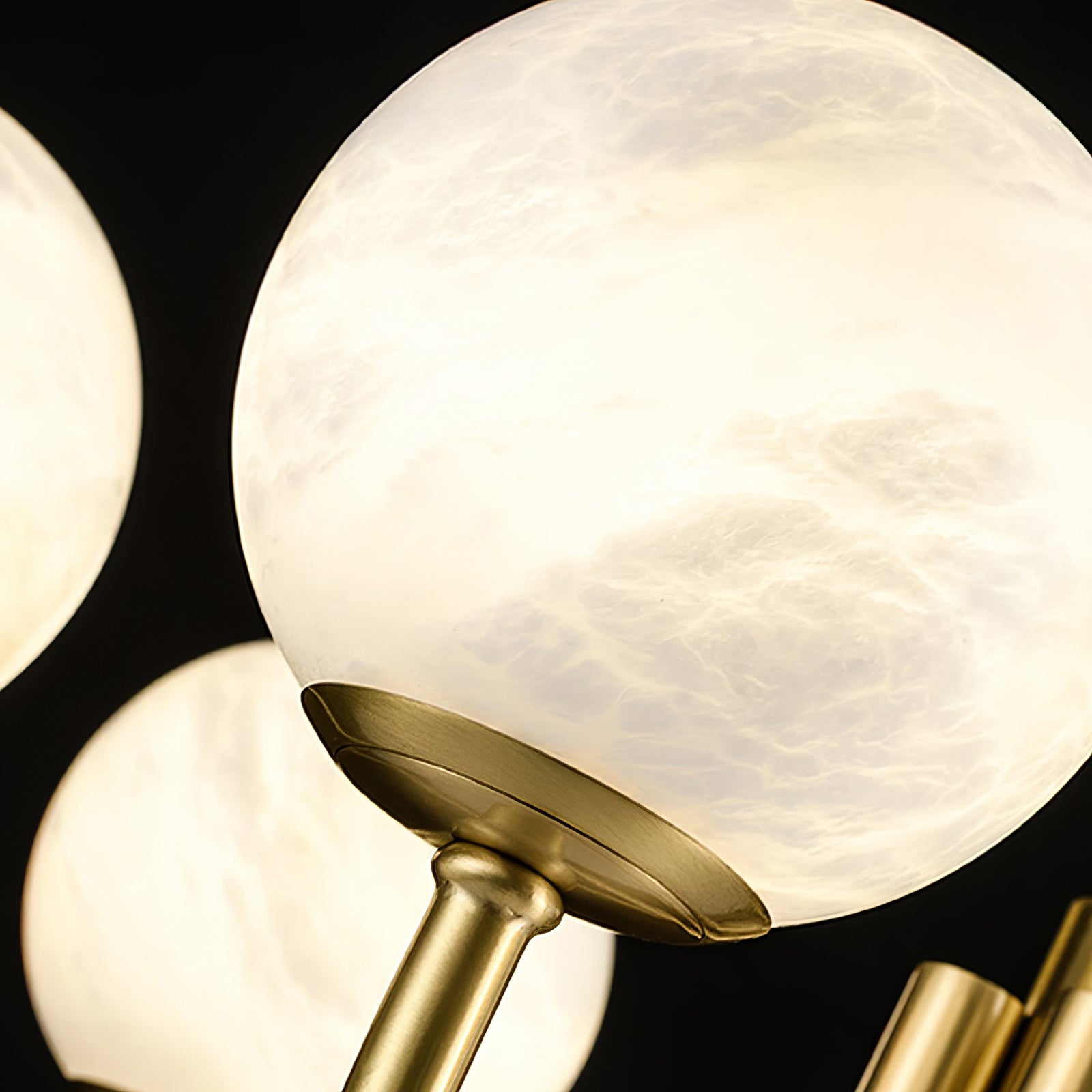 Mjolkuvys Modern Minimalist Globe Brass Alabaster Chandelier