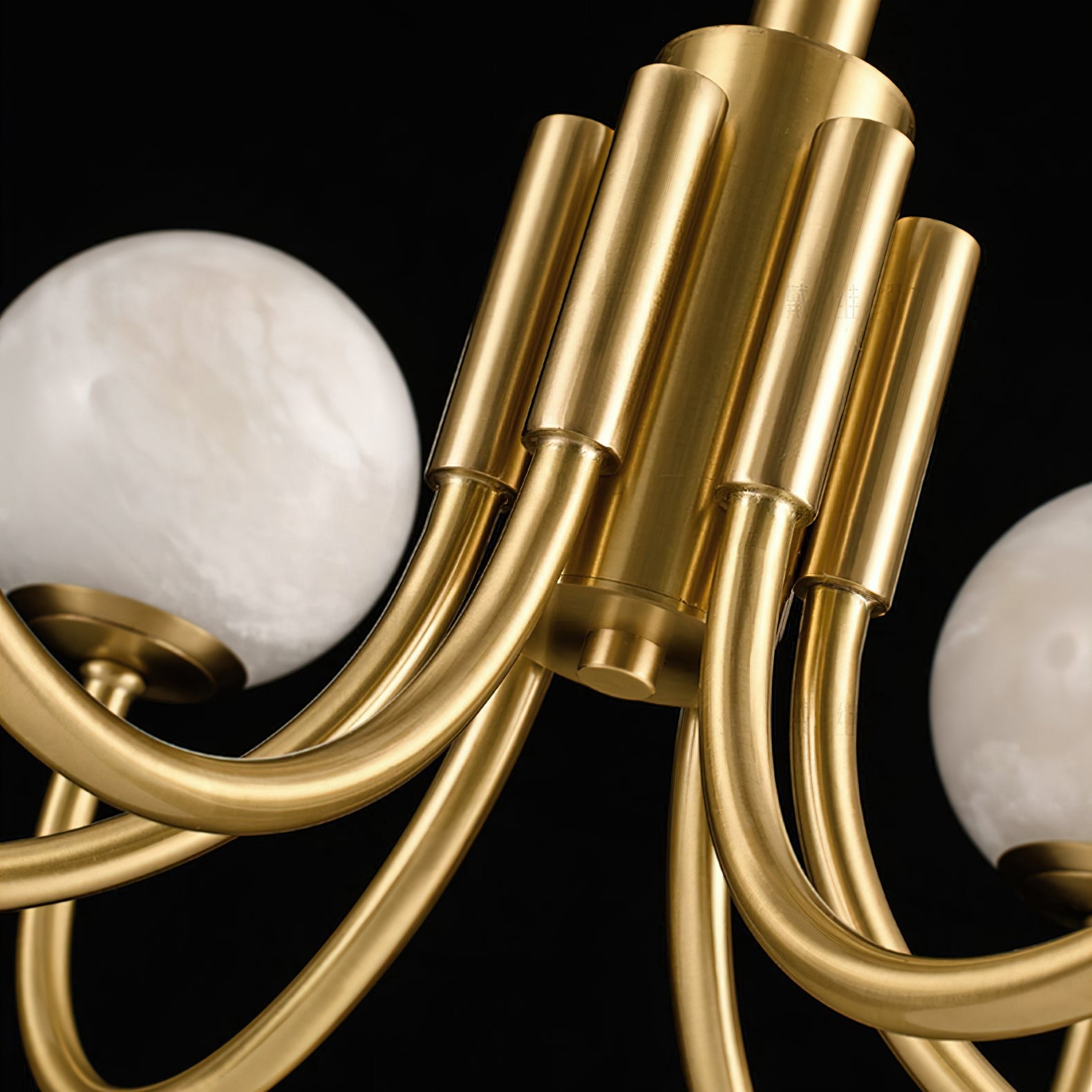 Mjolkuvys Modern Minimalist Globe Brass Alabaster Chandelier