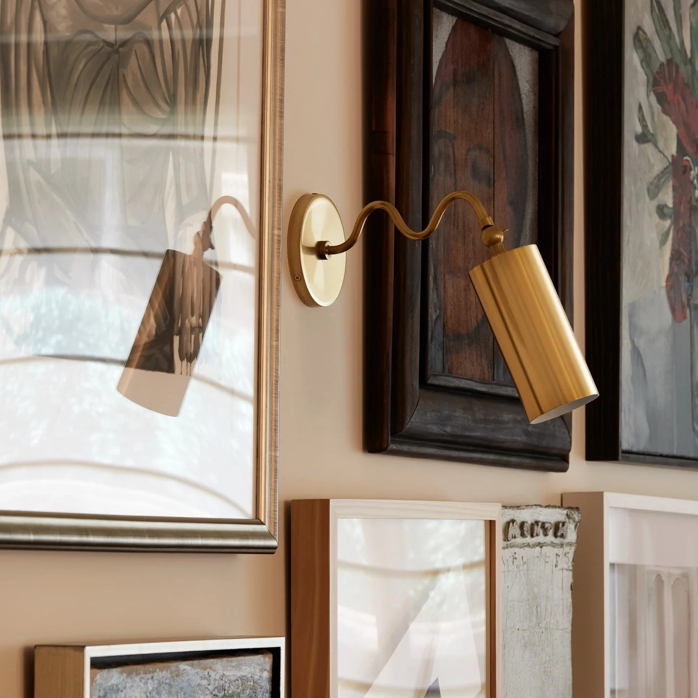 Vatnuvyu Modern Minimalist Fabric Metal Wall Lamp - Lamp Copper