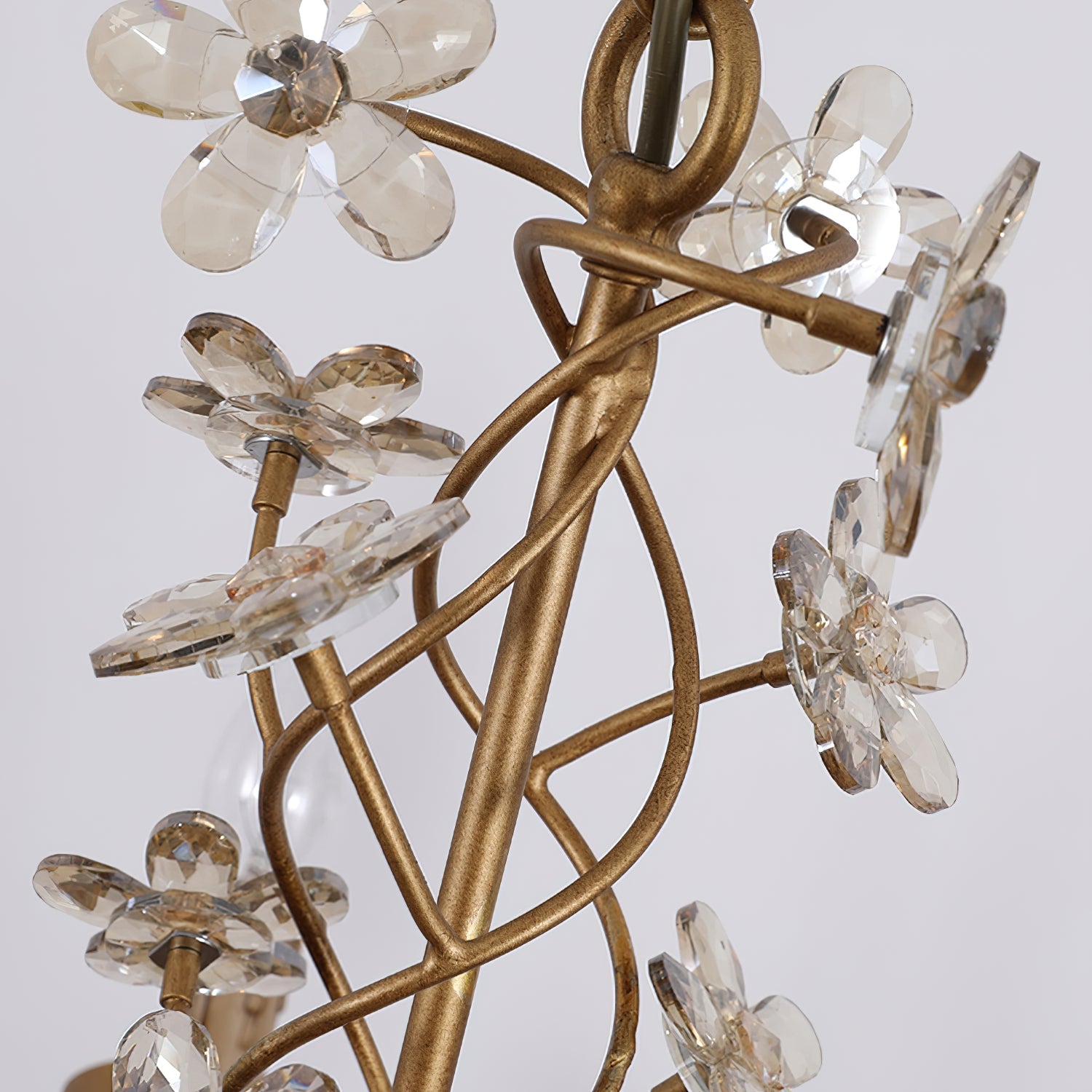 Ornuvyu Postmodern Luxury Clear Metal Crystal Chandelier