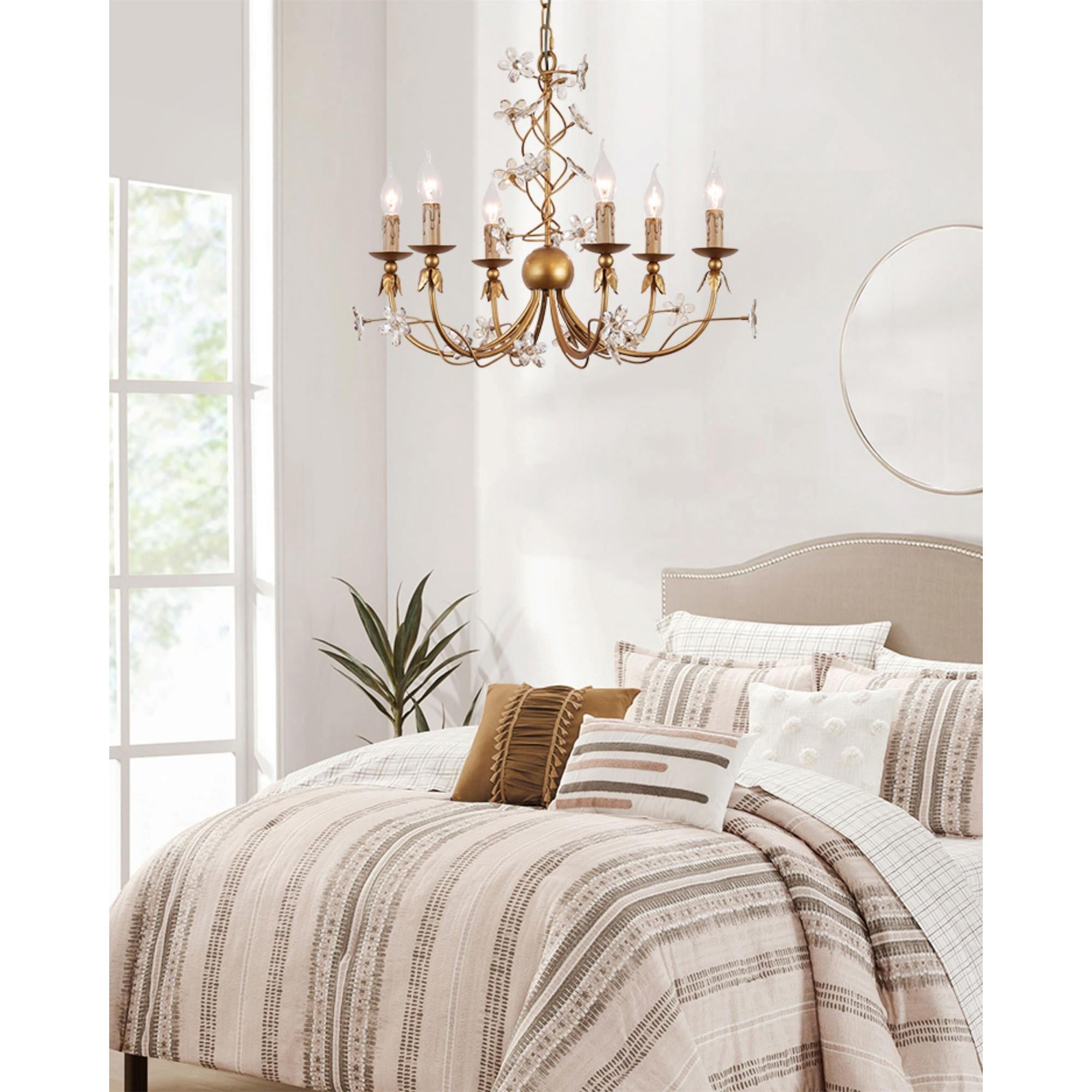 Ornuvyu Postmodern Luxury Clear Metal Crystal Chandelier