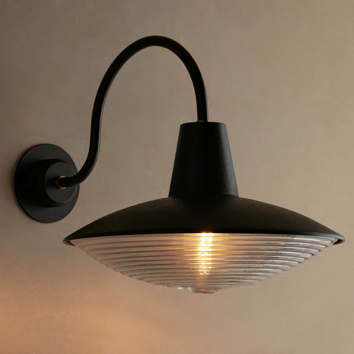 Glen Outdoor Sconce