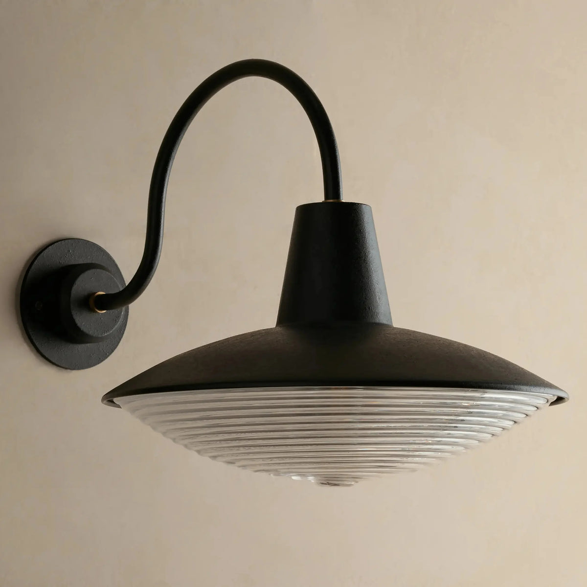 Glen Outdoor Sconce