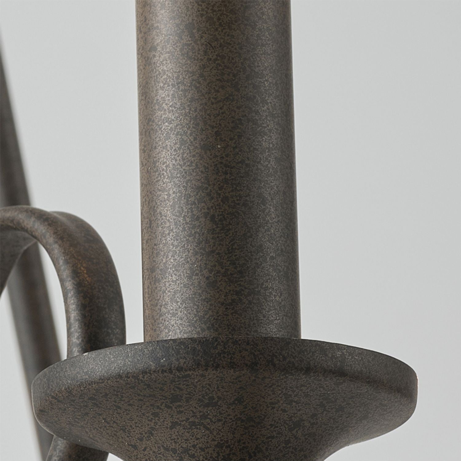 Dvaluvyu Vintage Industrial Metal Chandelier
