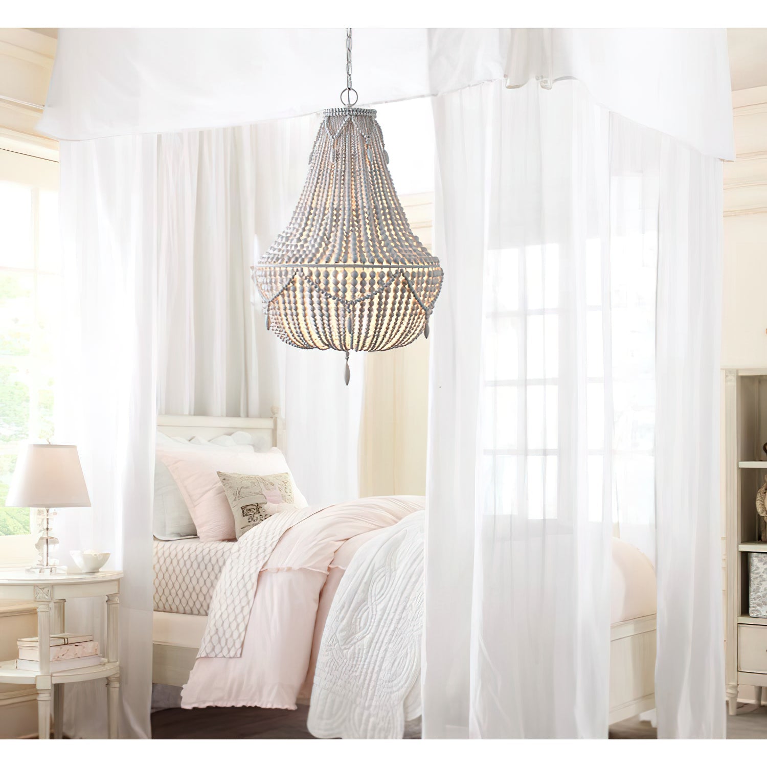 Eirikuvyu Postmodern Luxury Bead Metal Wood Chandelier