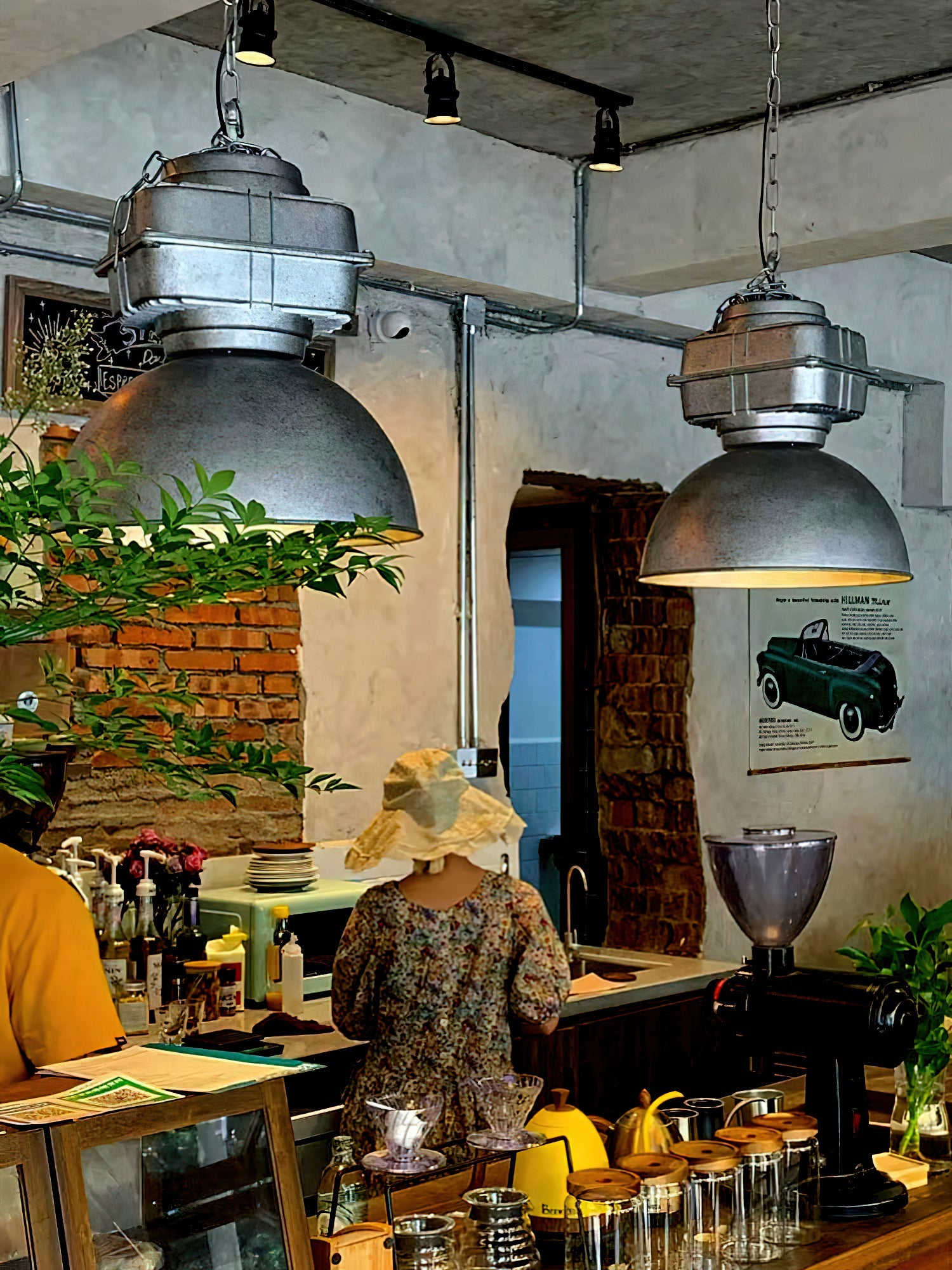 Astra Vintage Industrial Brilliant Metal Pendant Light - Lamp Copper