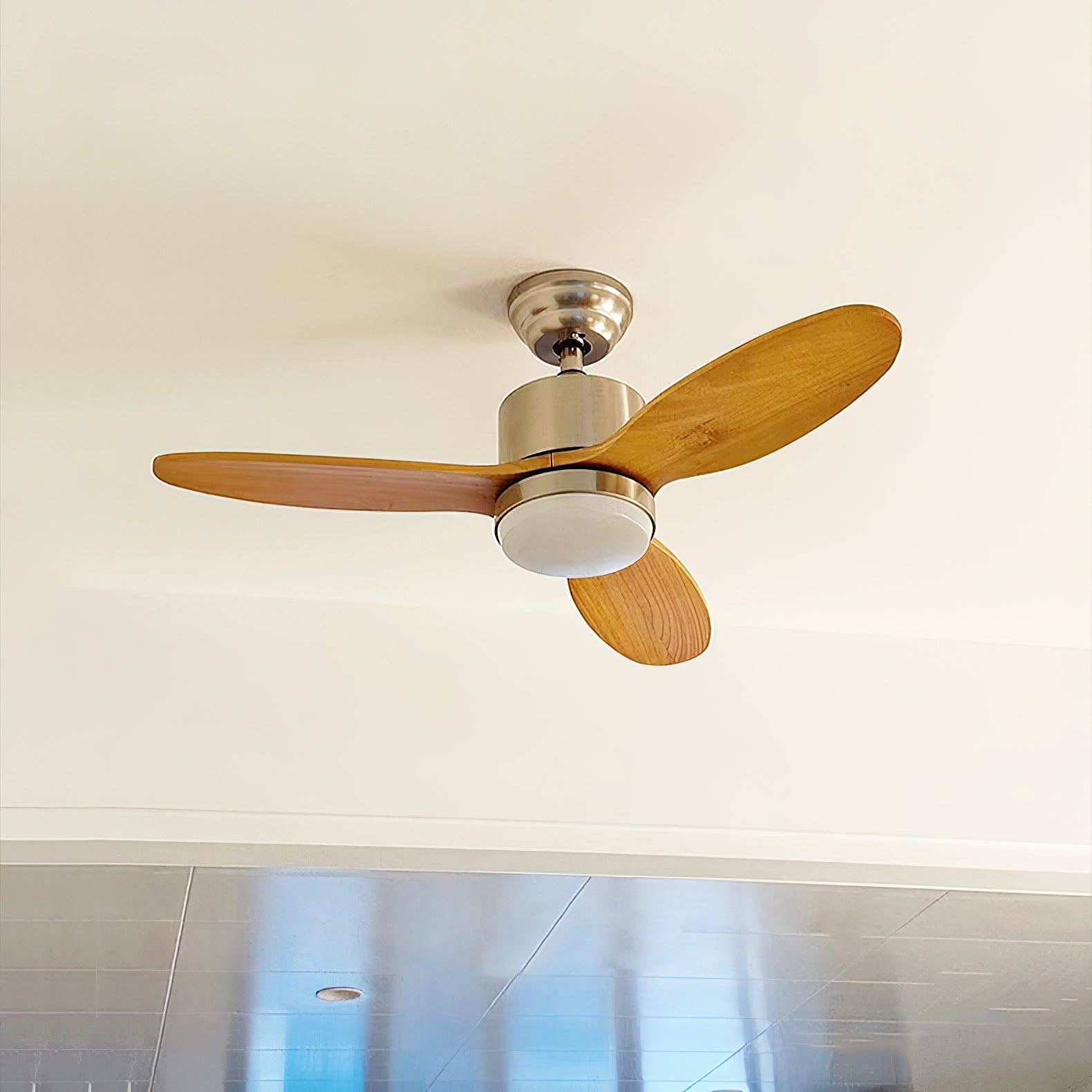Essen Modern Minimalist Natural Wooden Acrylic Metal Ceiling Fan Light