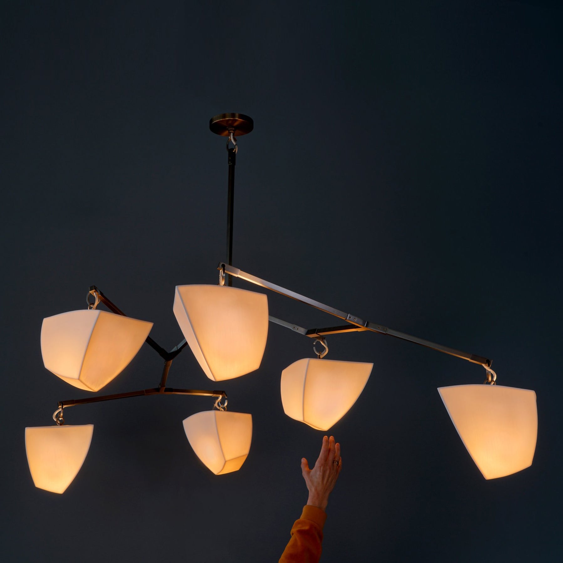 Iris Mobile Individual Creativity Brass Ceramics Chandelier - Lamp Copper