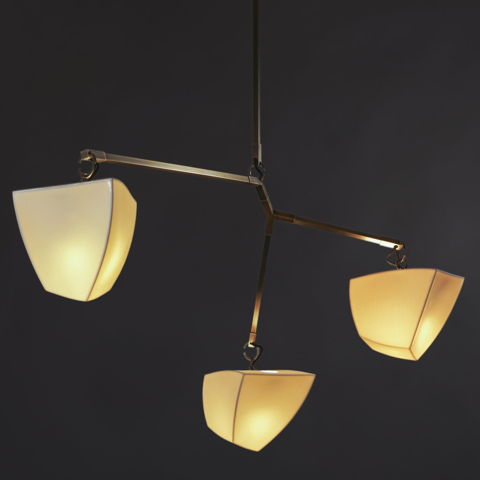 Iris Mobile Individual Creativity Brass Ceramics Chandelier - Lamp Copper