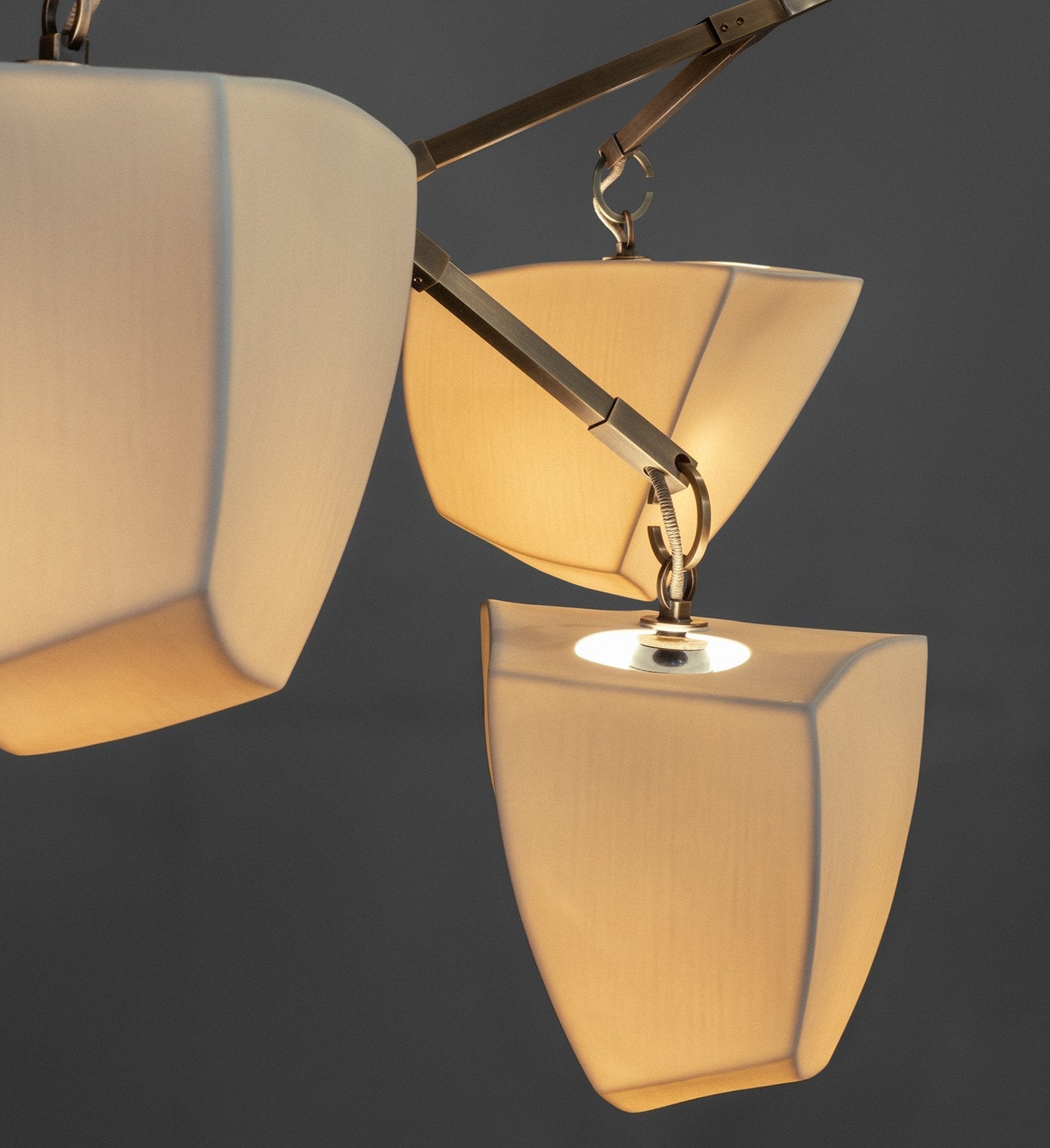 Iris Mobile Individual Creativity Brass Ceramics Chandelier - Lamp Copper