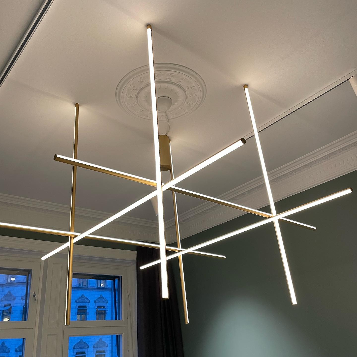 Breeze Modern Minimalist Classic Copper Metal Chandelier - Lamp Copper