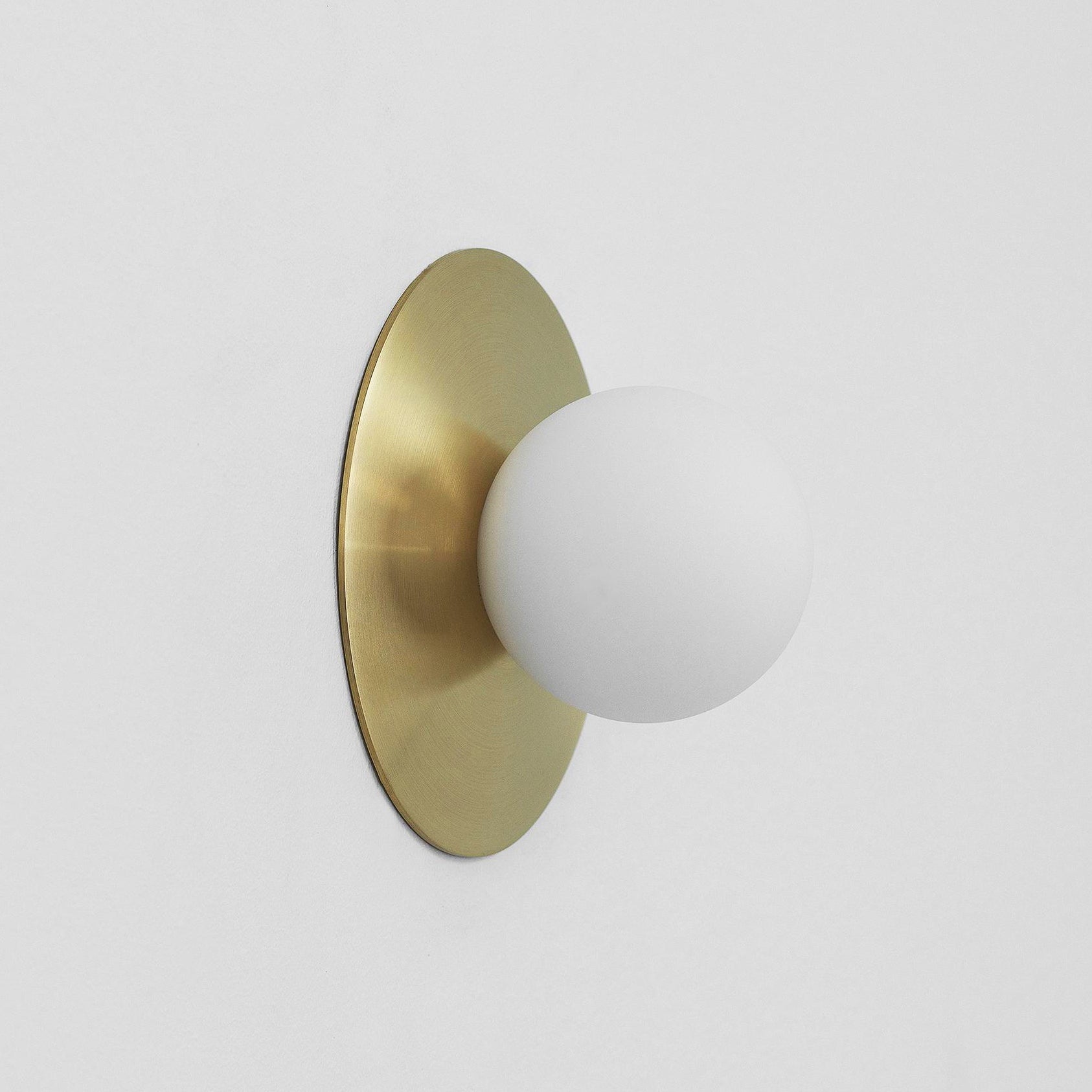 Haze Modern Minimalist Round Metal Glass Wall Lamp - Lamp Copper
