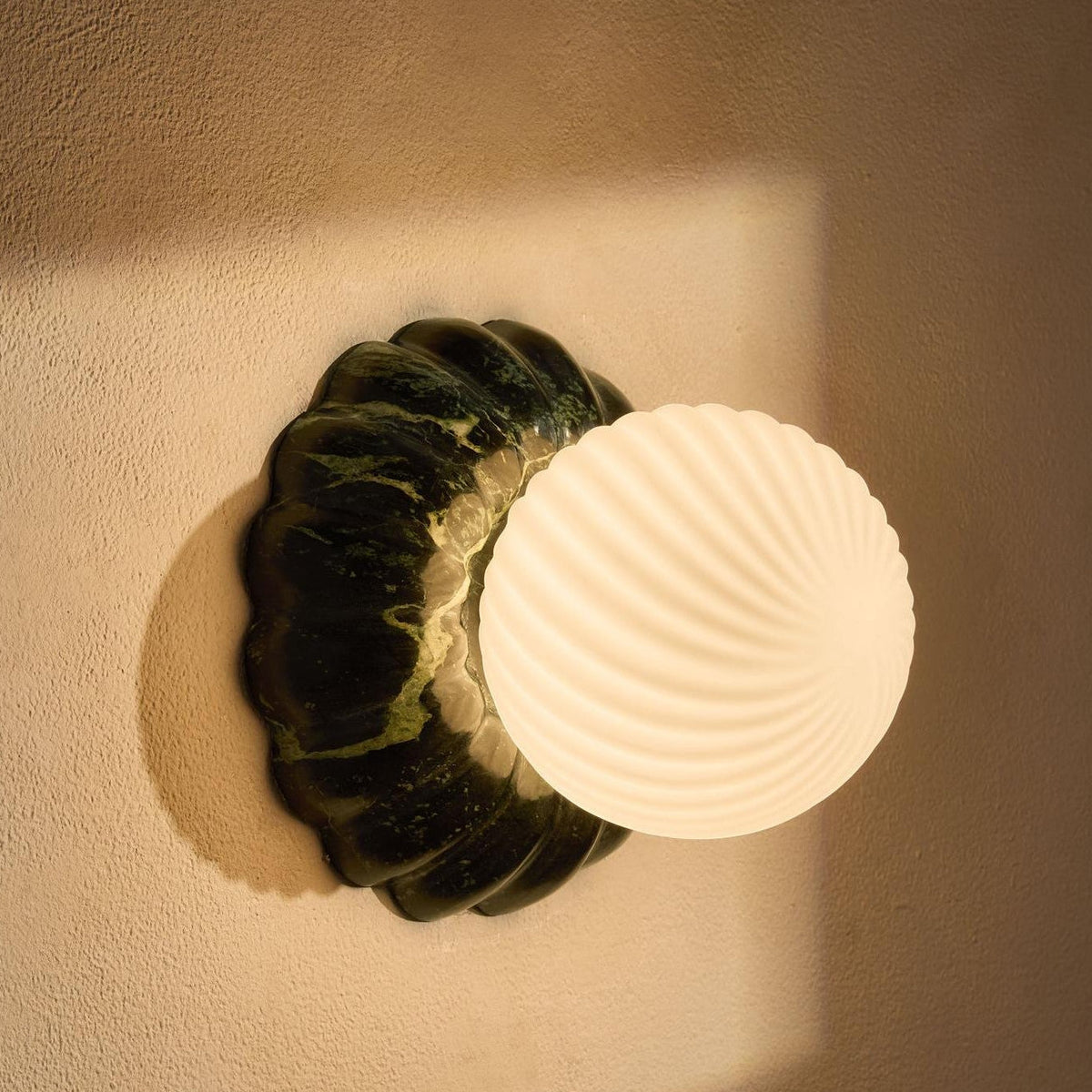 Jasmine Guateßmala Marble Sconce. Green. IP44
