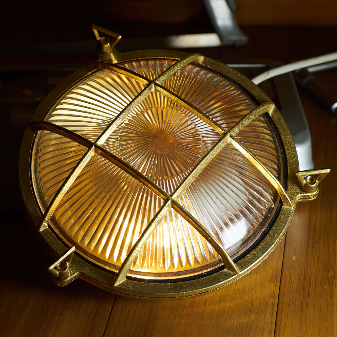 Erthearis Vintage Brass Bunker Metal Sconce Wall Lamp - Lamp Copper