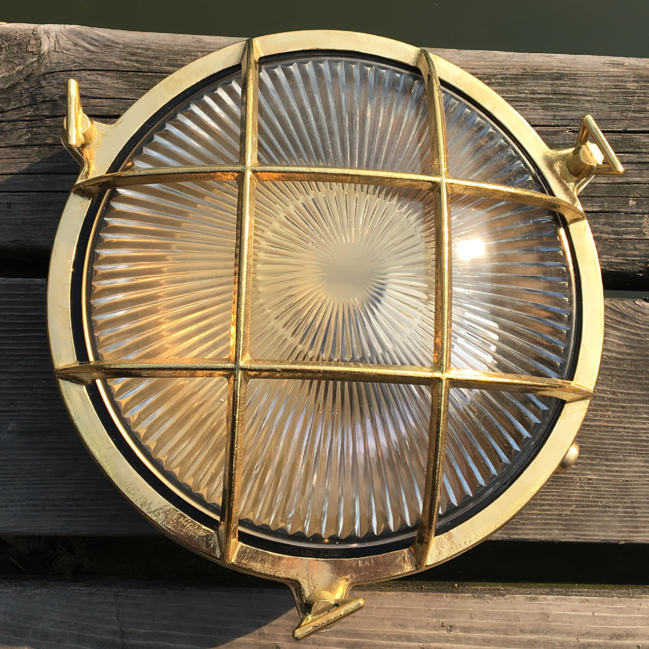 Erthearis Vintage Brass Bunker Metal Sconce Wall Lamp - Lamp Copper
