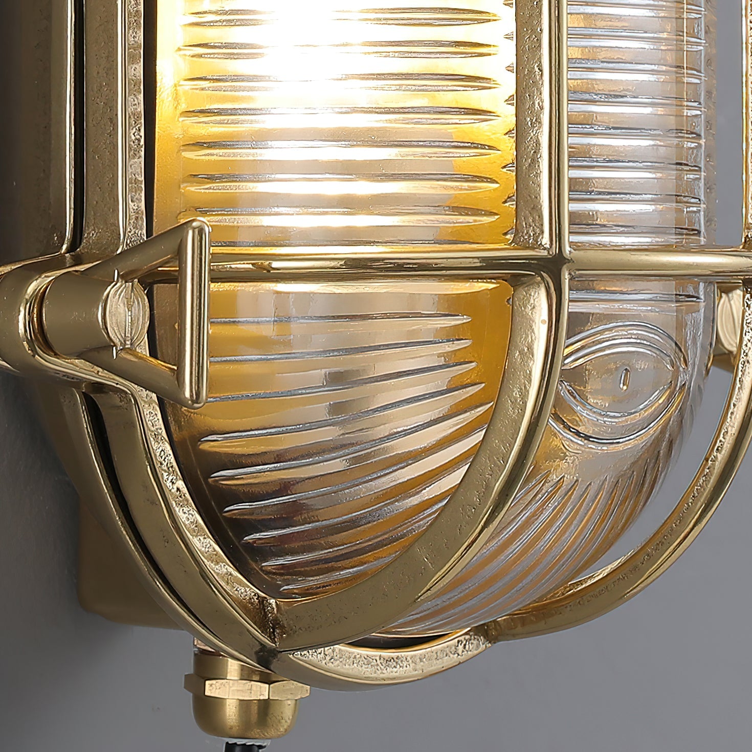 Erthearis Vintage Brass Bunker Metal Sconce Wall Lamp - Lamp Copper