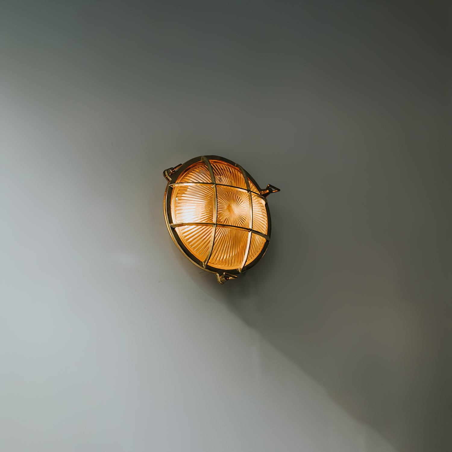 Erthearis Vintage Brass Bunker Metal Sconce Wall Lamp - Lamp Copper