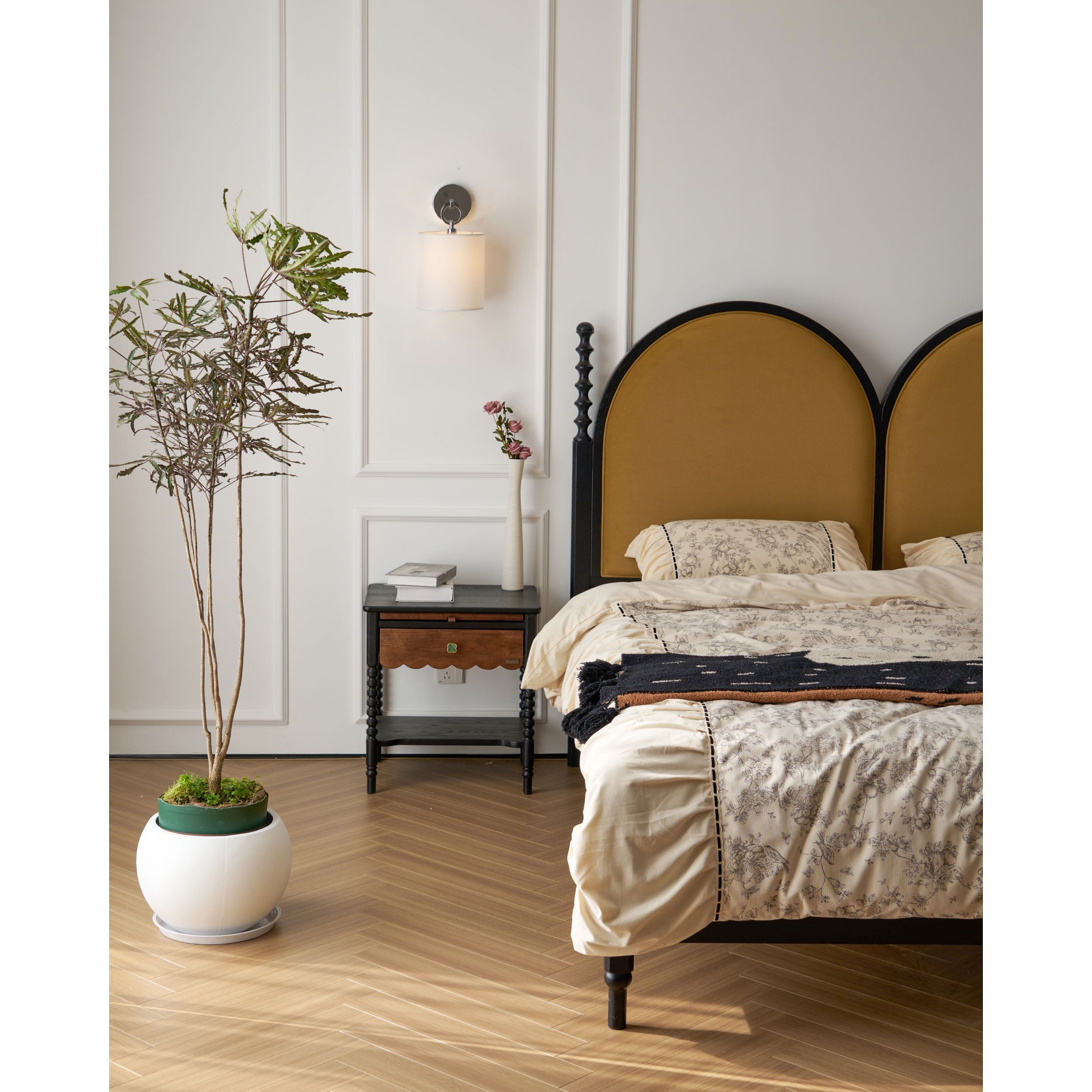 Cotheor Modern Minimalist Circle Brass Fabric Sconce Wall Lamp - Lamp Copper