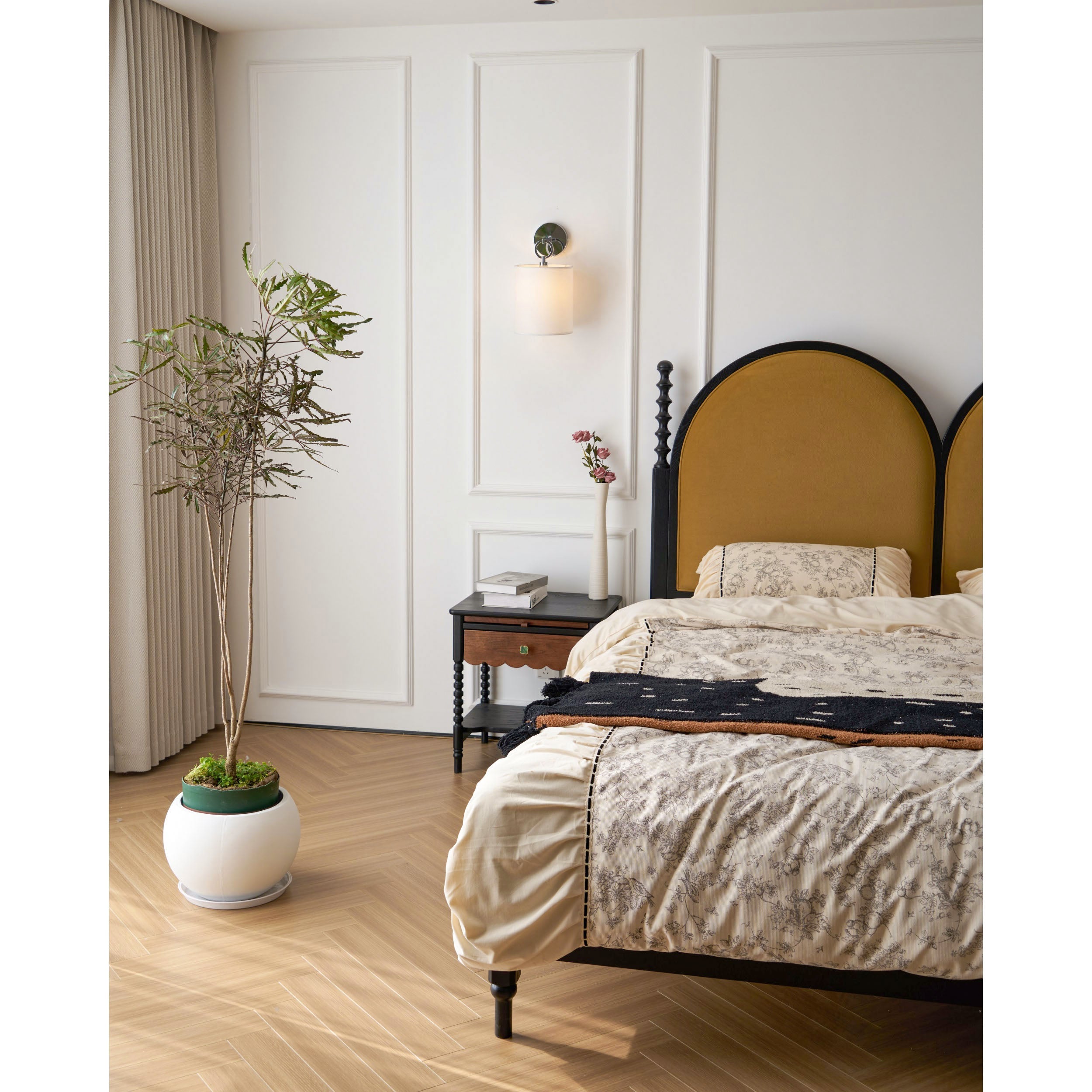 Cotheor Modern Minimalist Circle Brass Fabric Sconce Wall Lamp - Lamp Copper