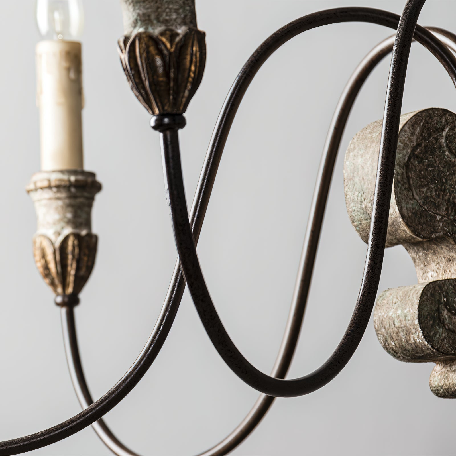 Geovanna Vintage Industrial Solid Metal Chandelier - Lamp Copper