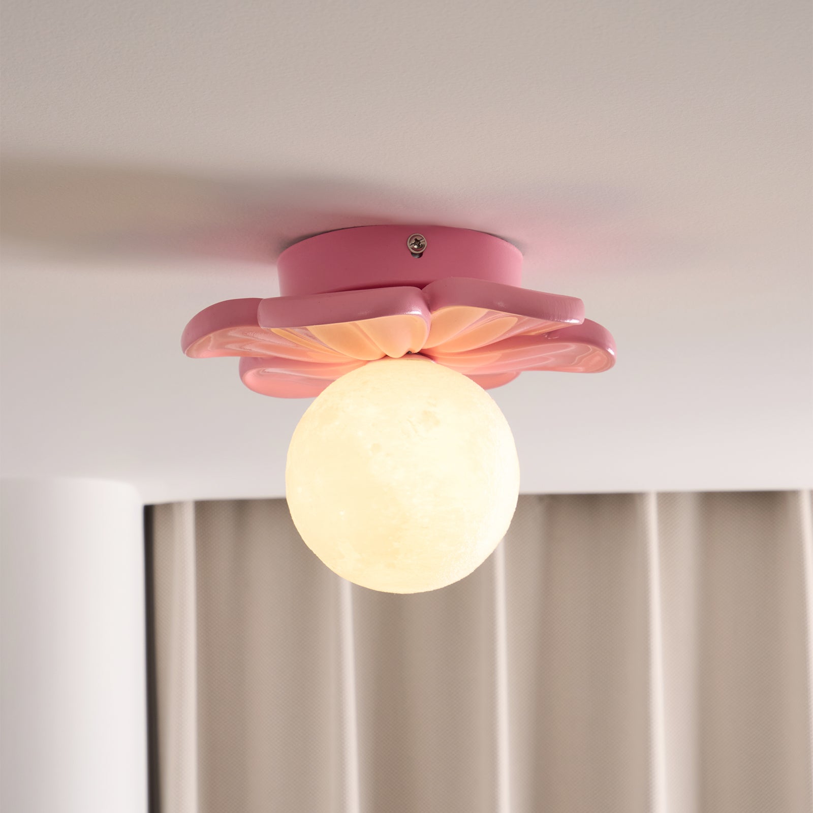 Quip Individual Creativity Bloom Flower Resin Ceiling Lamp - Lamp Copper