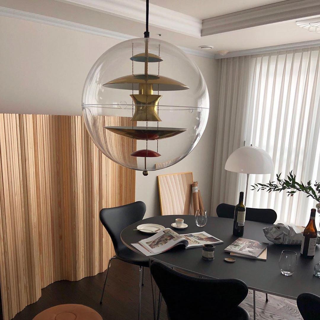Orlaeen Individual Creativity Globe Metal Acrylic Pendant Lamp - Lamp Copper