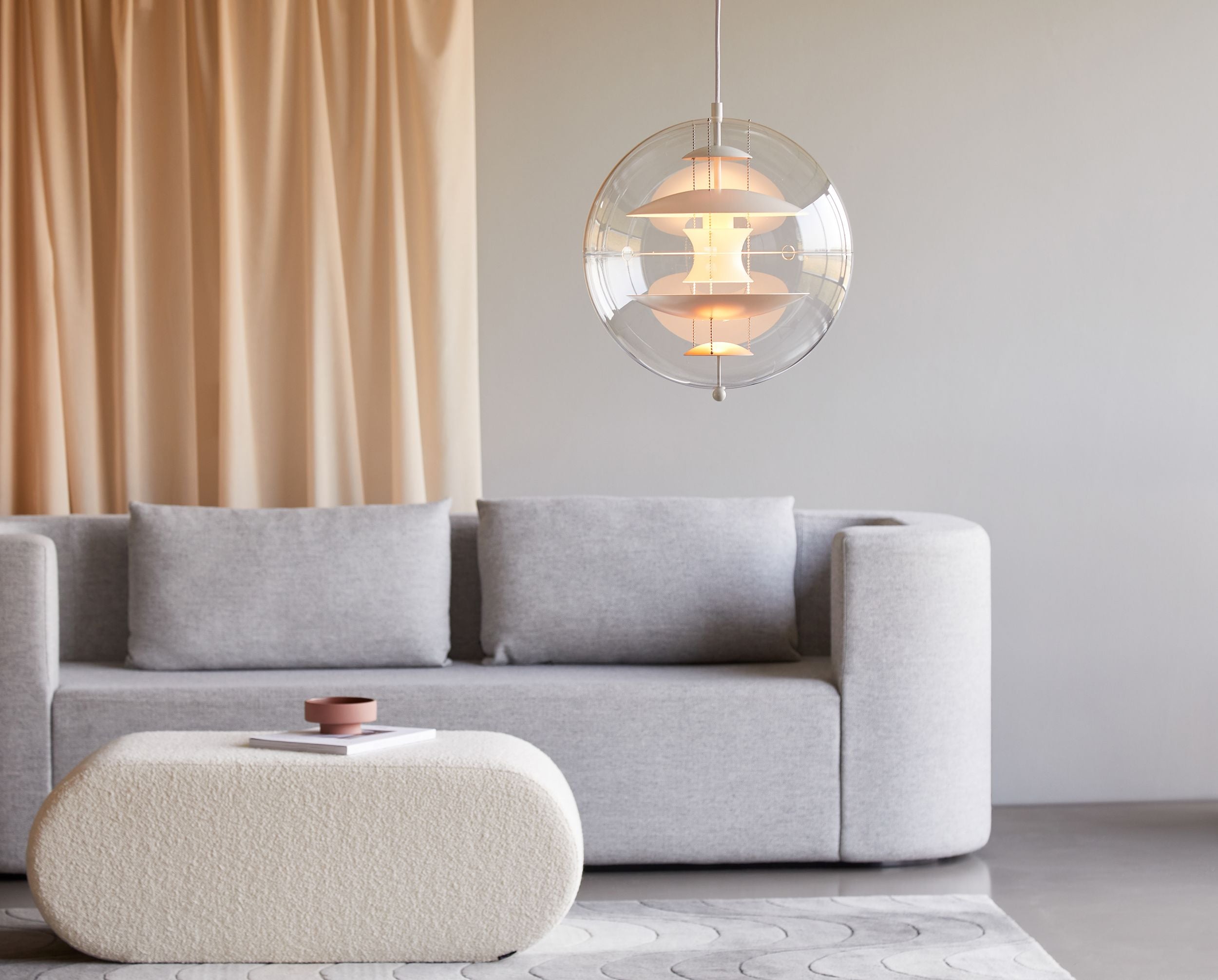 Orlaeen Individual Creativity Globe Metal Acrylic Pendant Lamp - Lamp Copper
