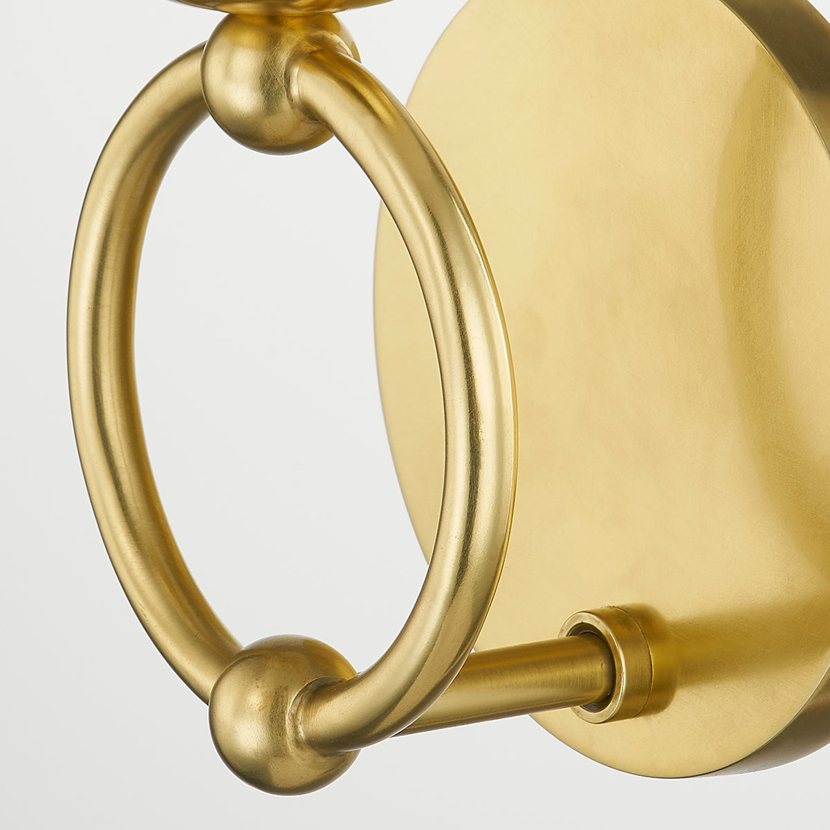 Amara Sconce