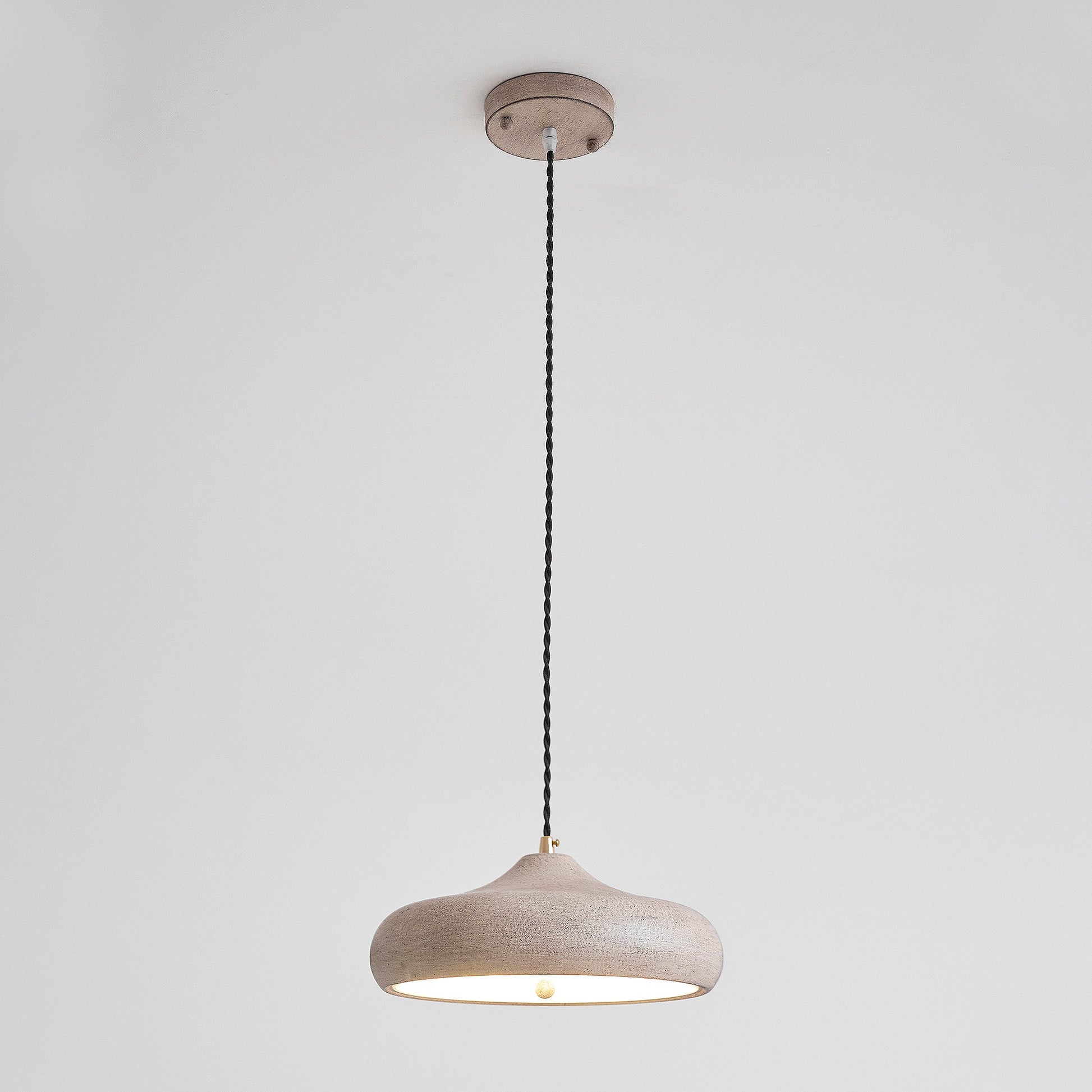 Etalyra Modern Minimalist Black Metal Pendant Lamp - Lamp Copper