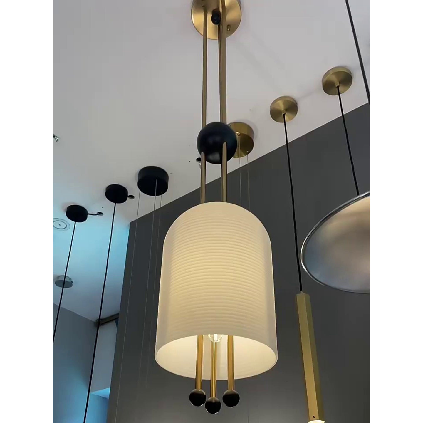 Ucaryra Premium Elegance Metal Glass Lantern Pendant Lamp - Lamp Copper