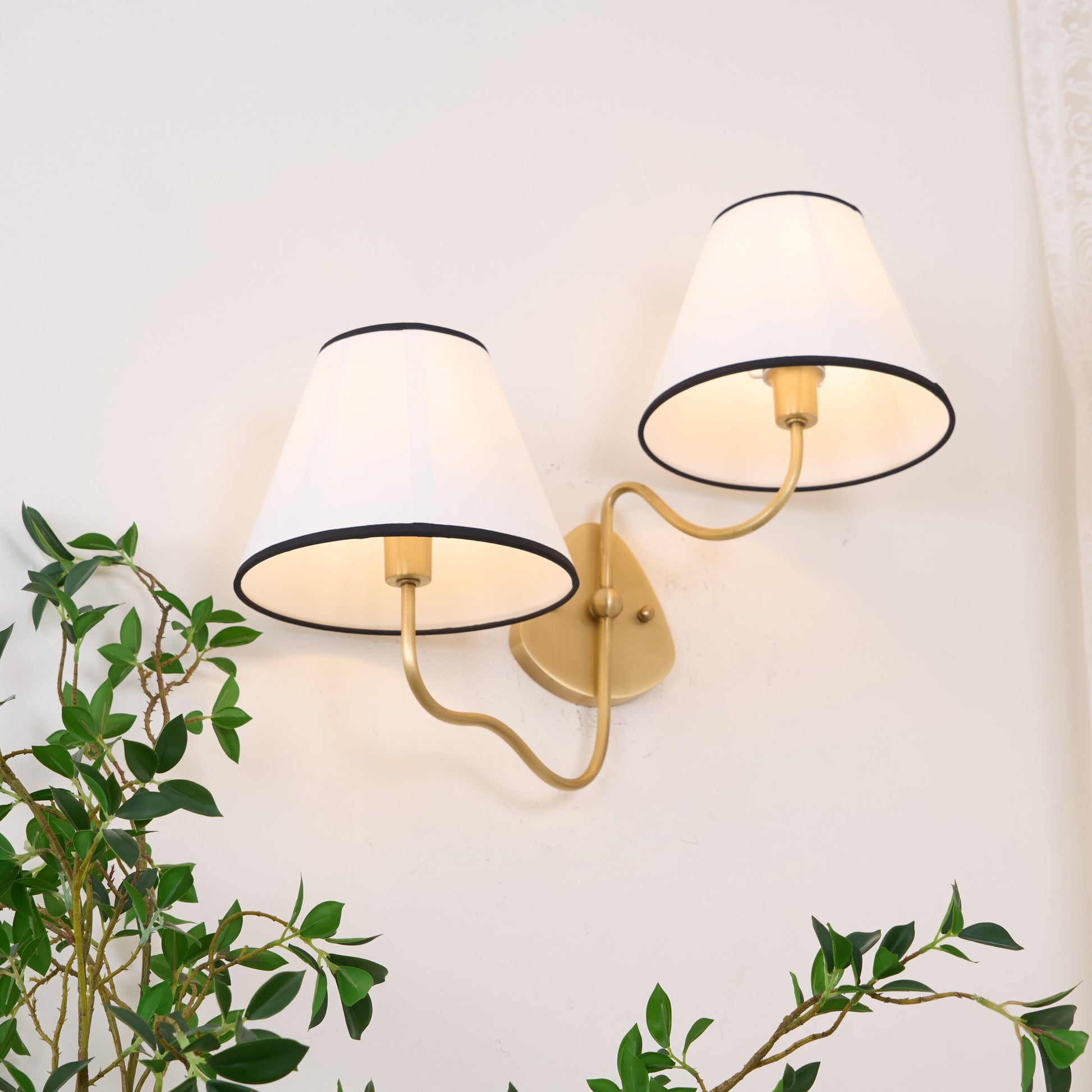 Evynor Vintage Industrial Brass Fabric Wall Lamp - Lamp Copper
