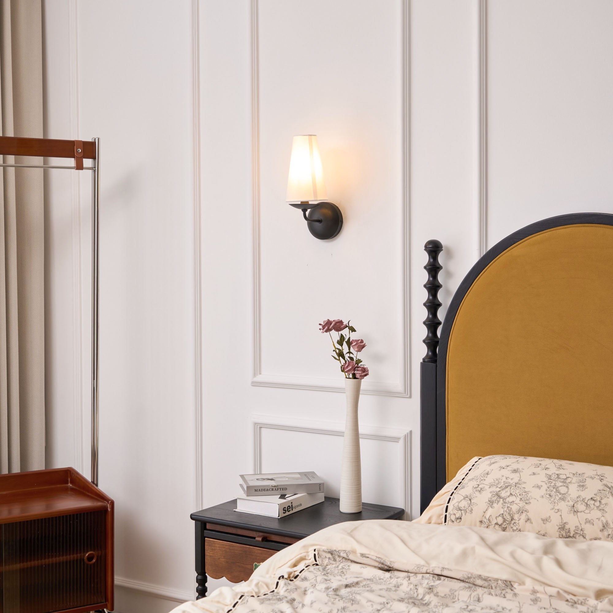 Avraee Modern Minimalist Brass Fabric Wall Lamp - Lamp Copper
