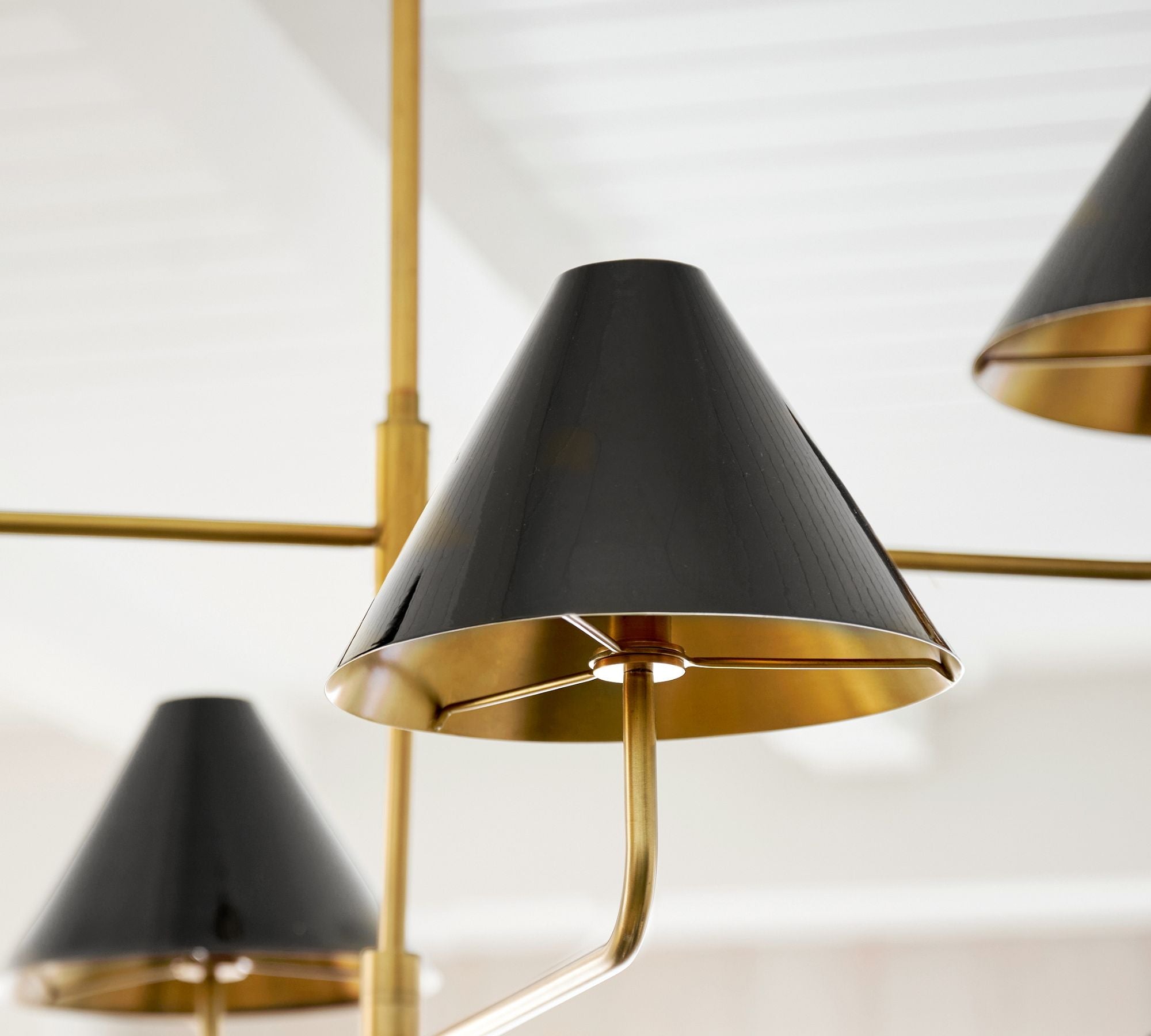 Zoruvyh Three Tier Vintage Industrial Fabric Metal Chandelier
