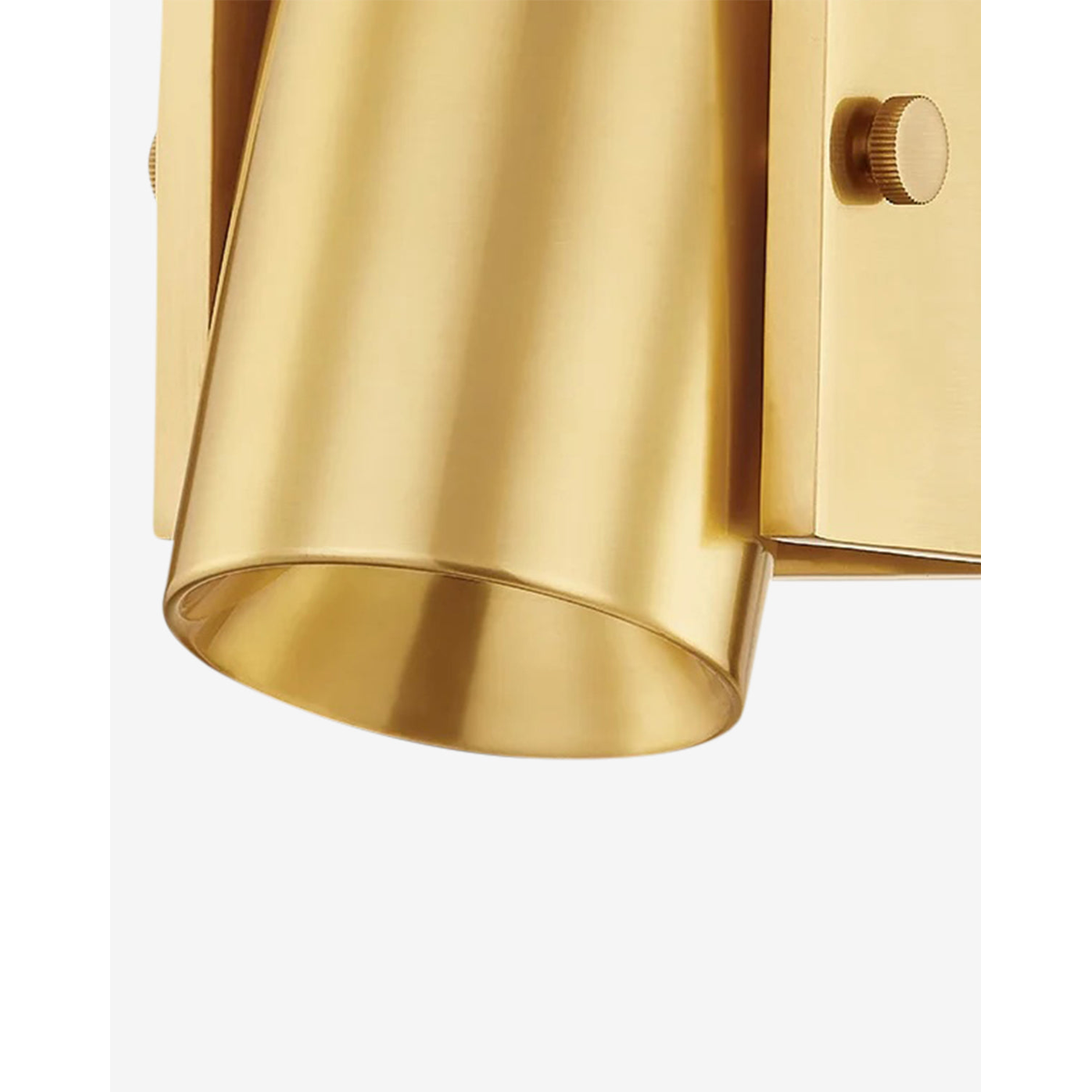 Pema Sconce