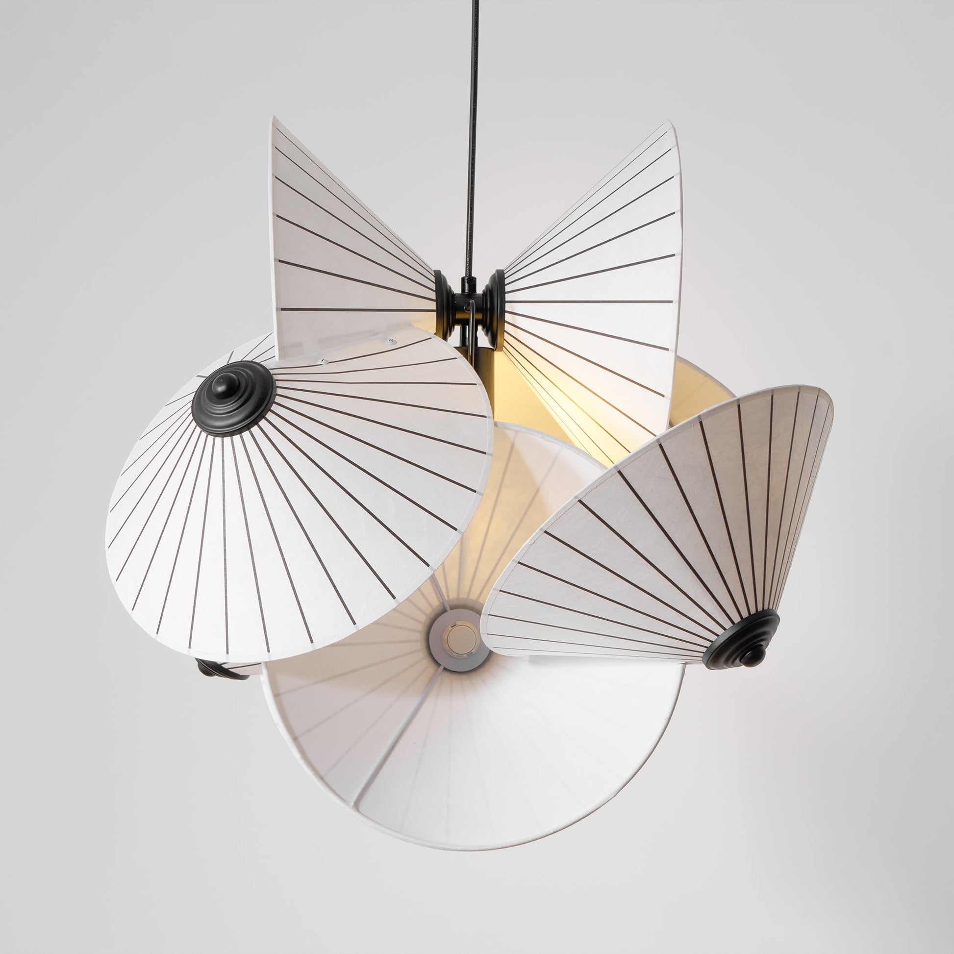 Zerinarae Individual Creativity Metal Fabric Pendant Light - Lamp Copper
