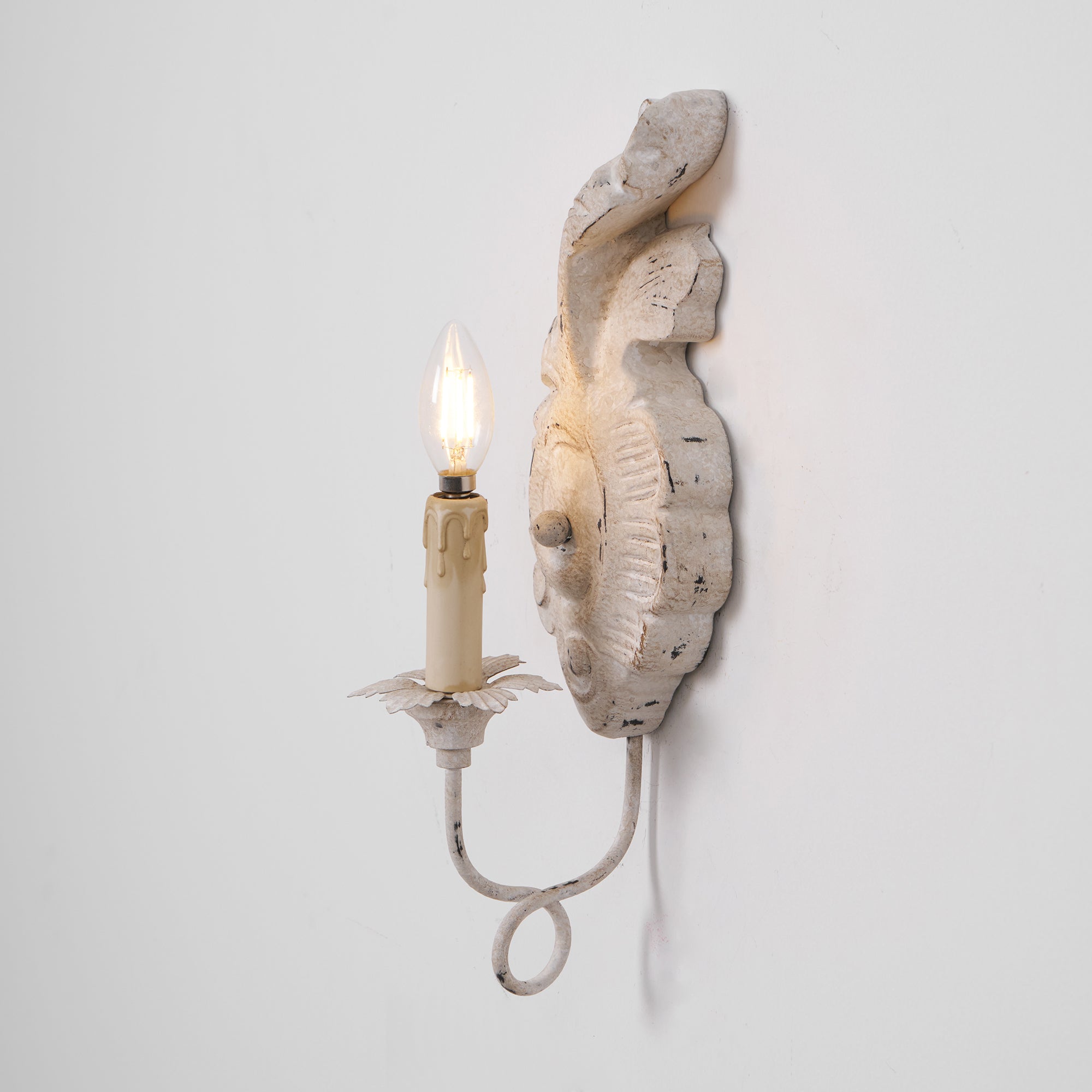 Olsilel Elegance Vintage Resin Metal Sconce Wall Lamp - Lamp Copper