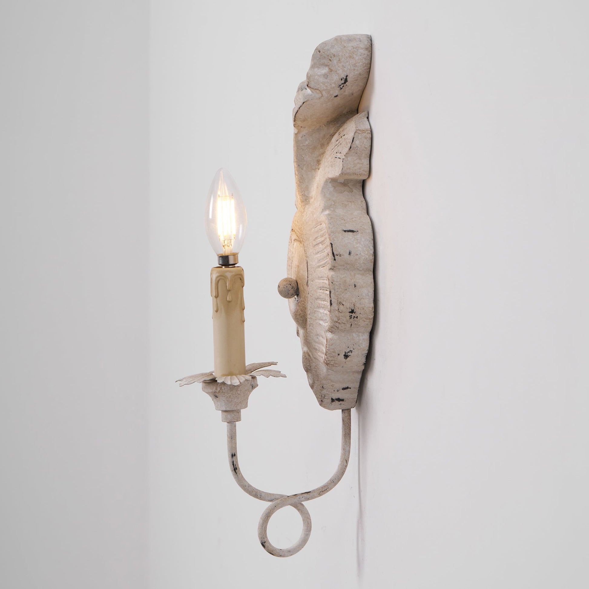 Olsilel Elegance Vintage Resin Metal Sconce Wall Lamp - Lamp Copper