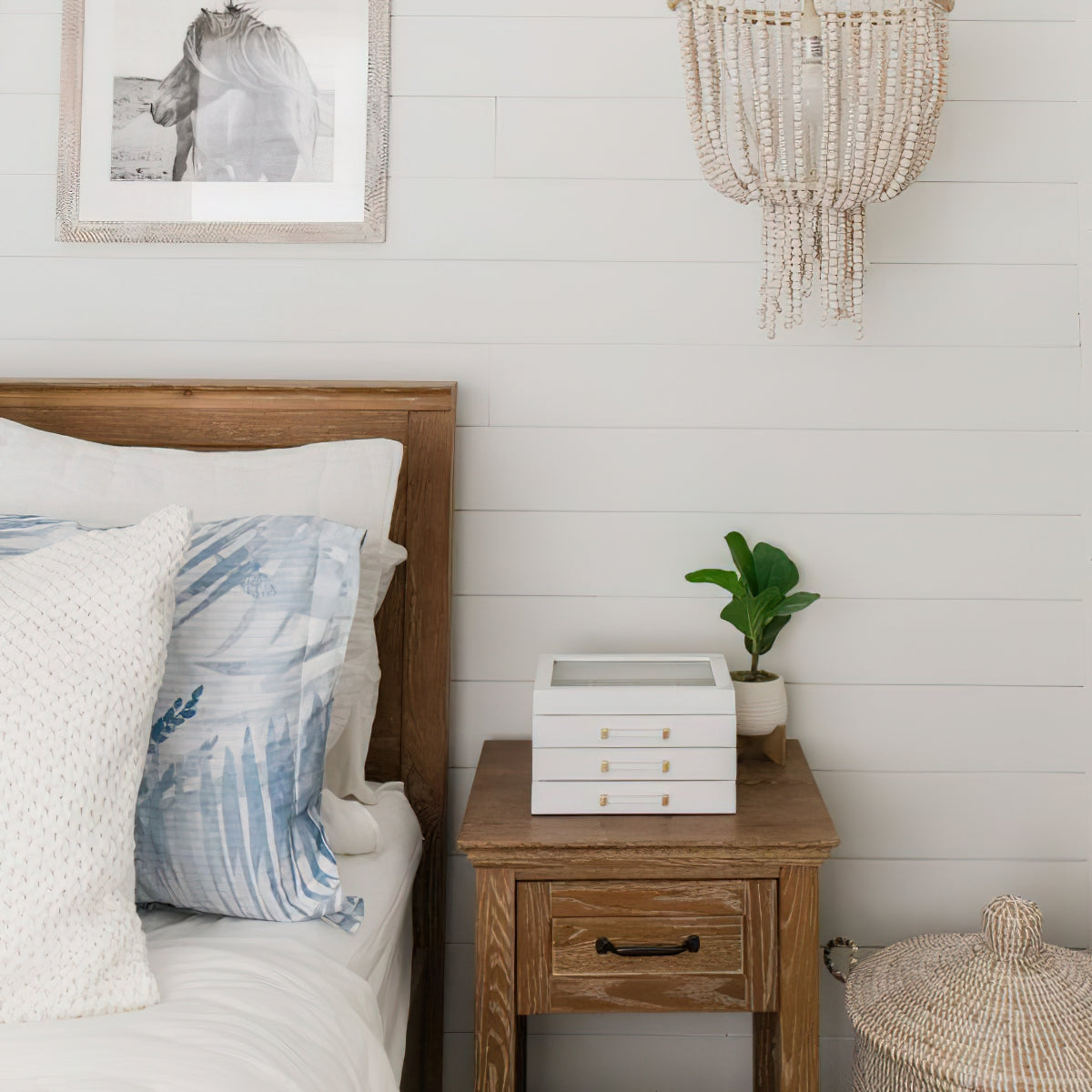 Himinuvyi Modern Beaded  Wooden Rope Metal Chandelier
