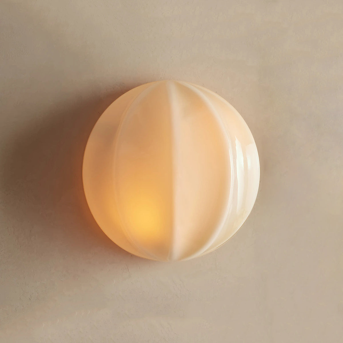Fraser Clamshell Sconce