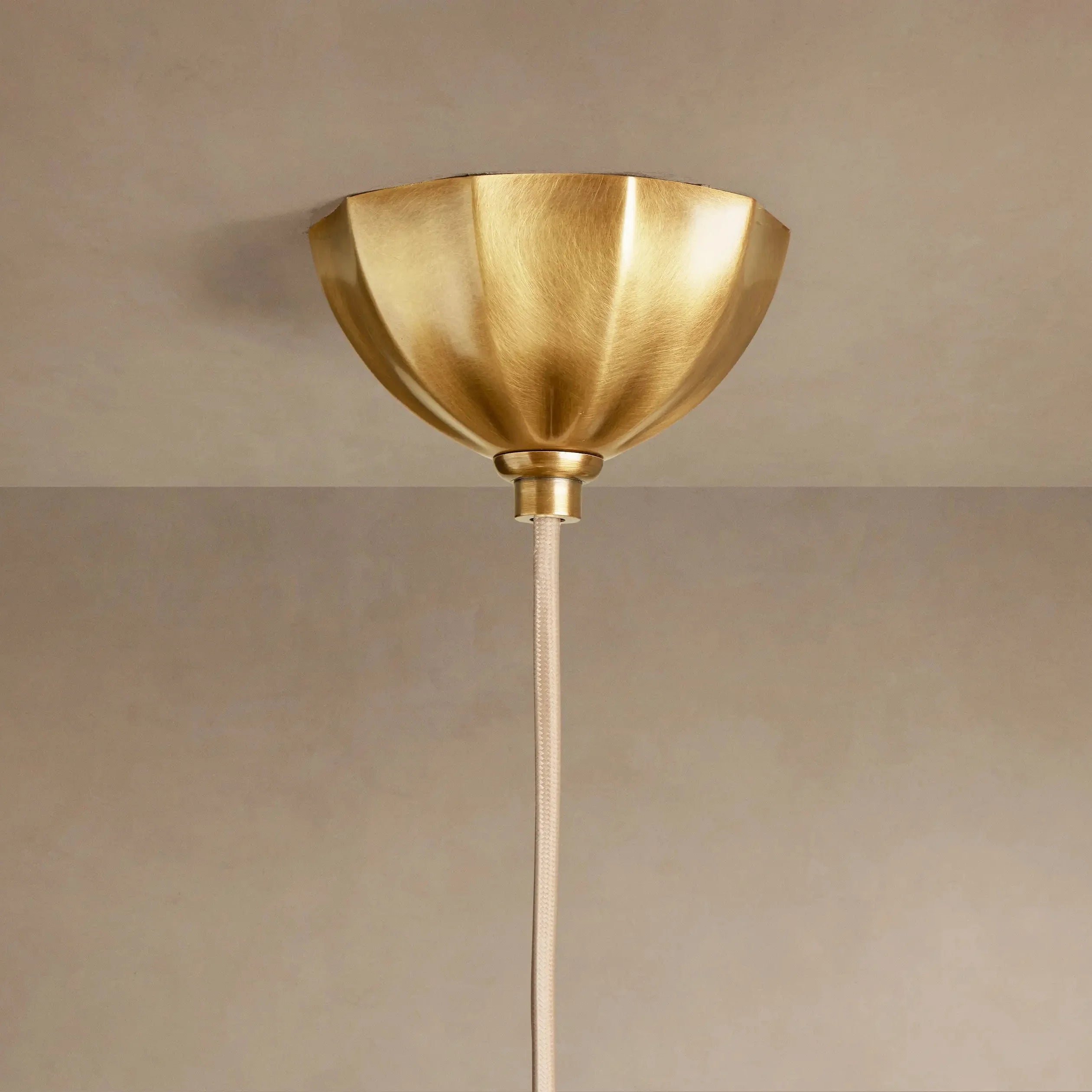 Mae Pendant