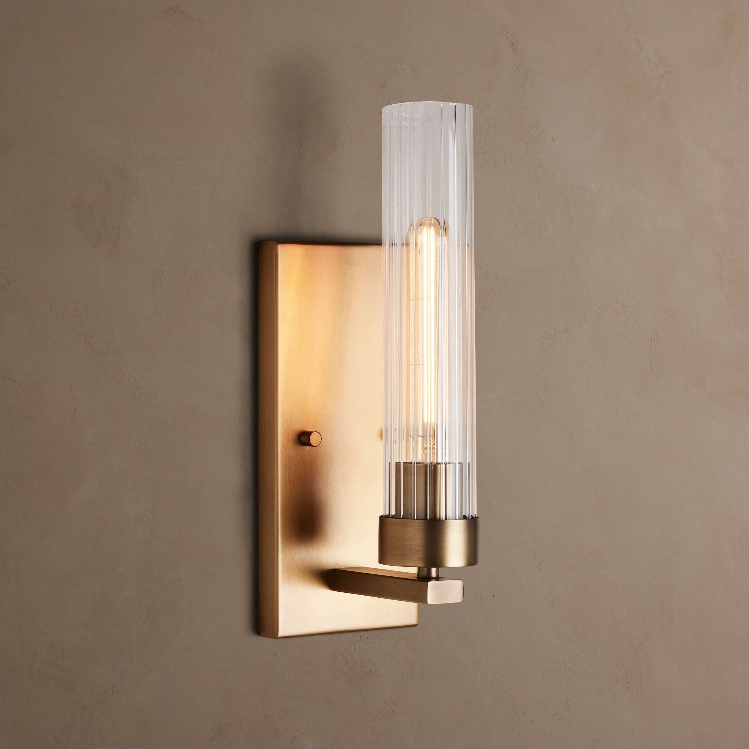 Louis Sconce